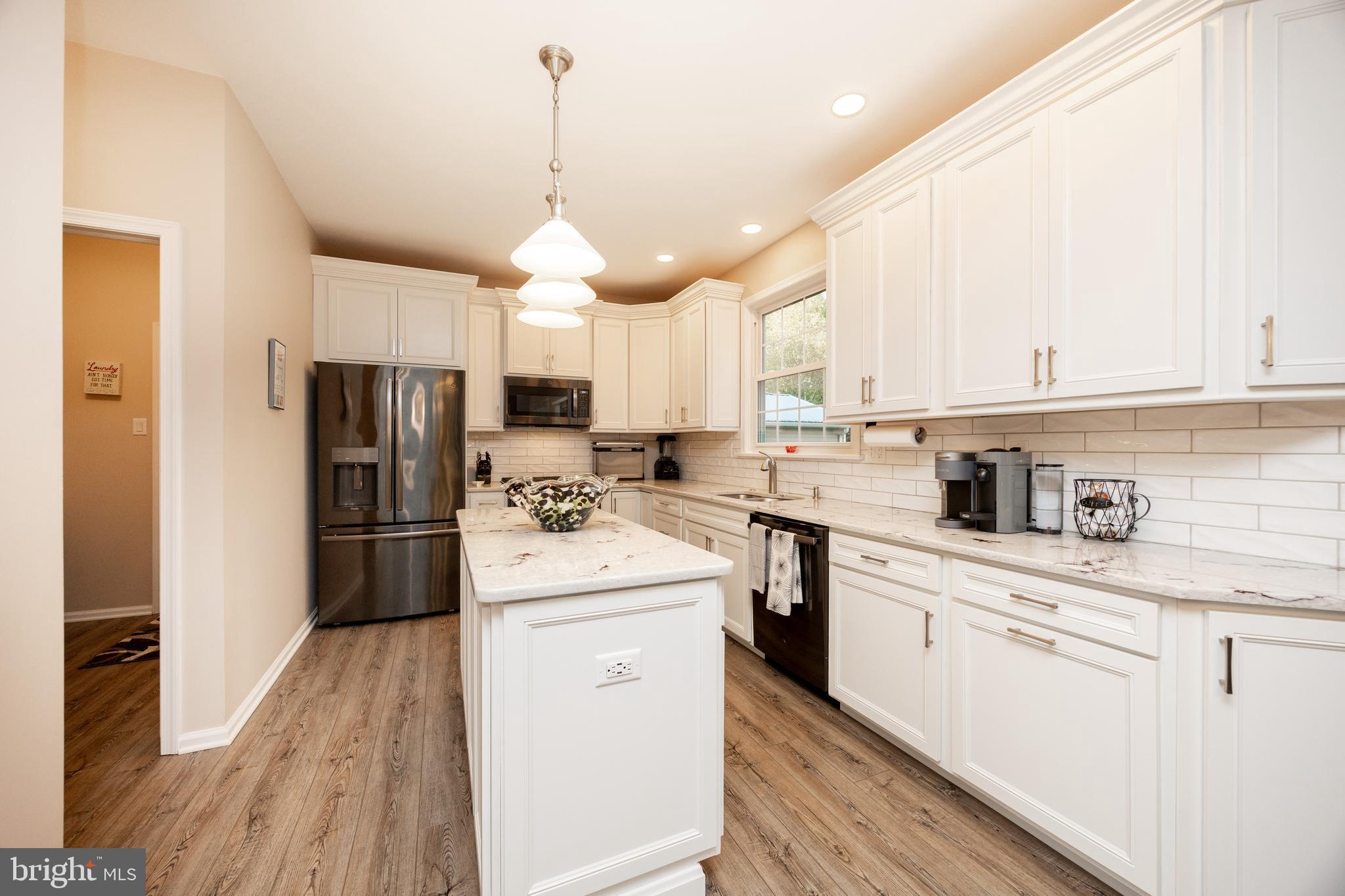 WALNUT GROVE - Residential