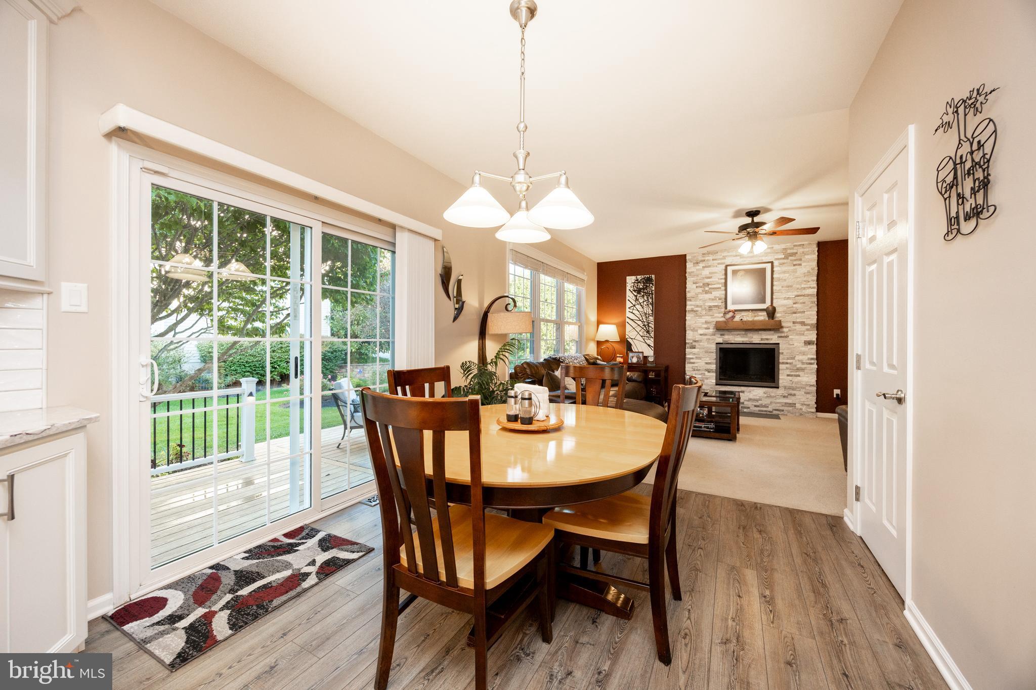 WALNUT GROVE - Residential