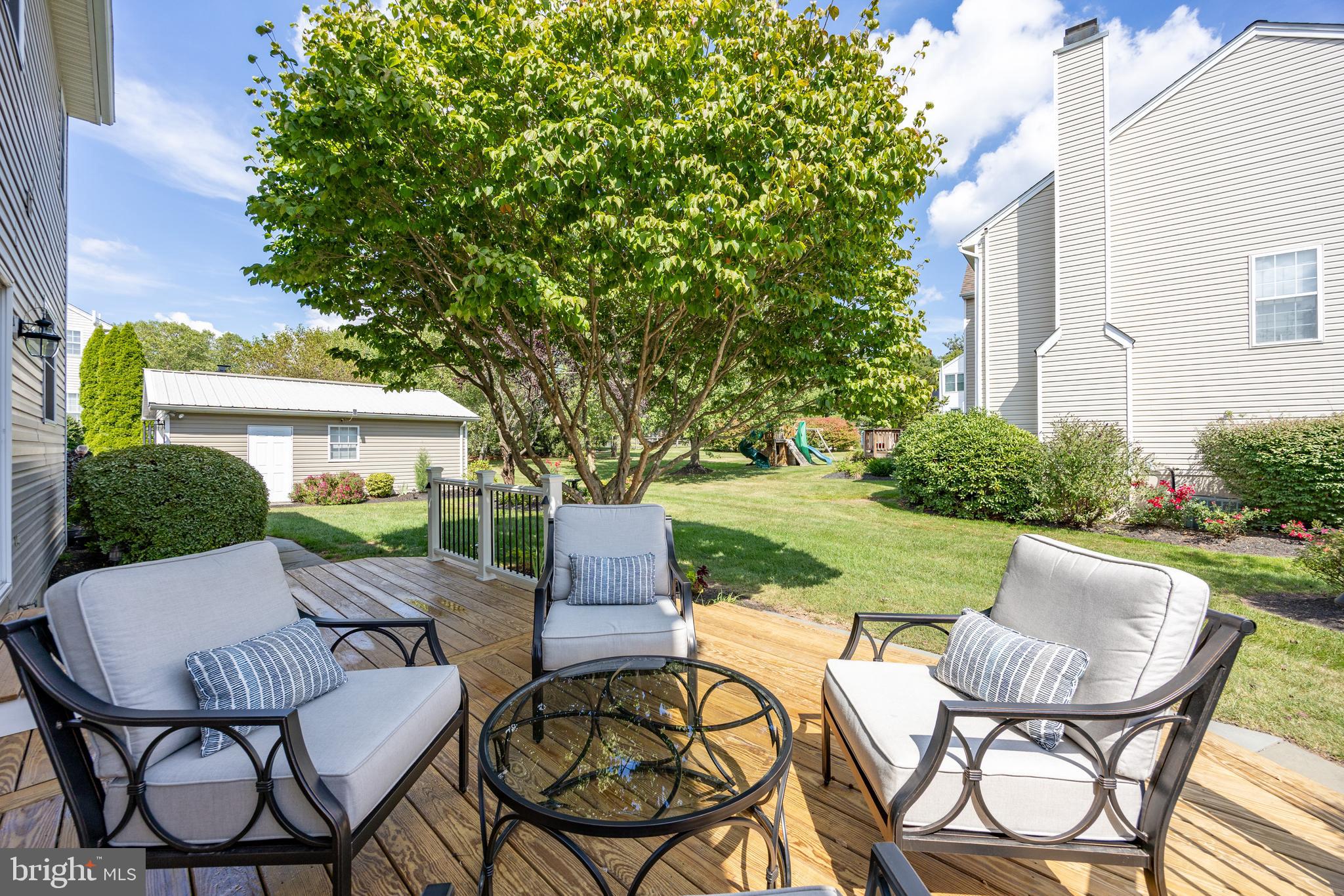 WALNUT GROVE - Residential