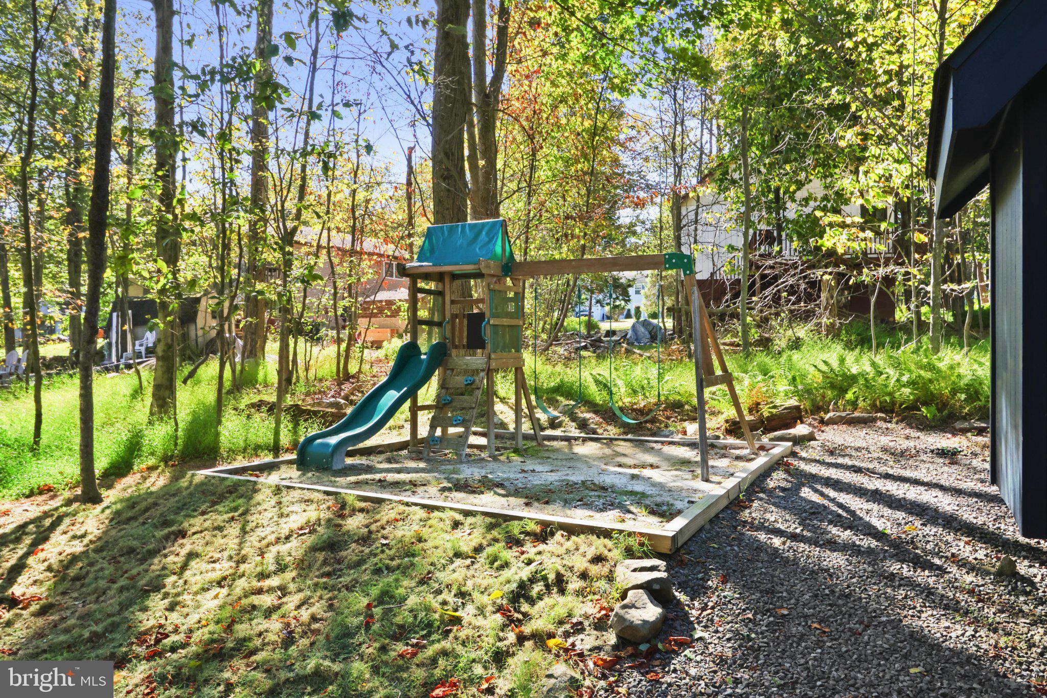 9820 DEERWOOD DRIVE
