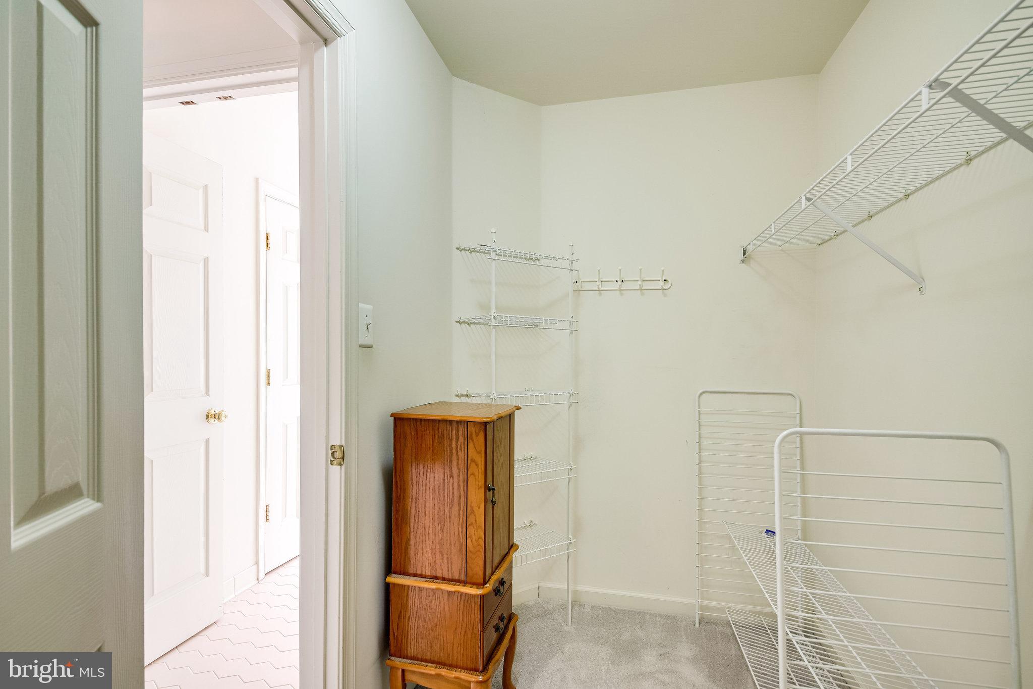 DOMINION RIDGE - Residential