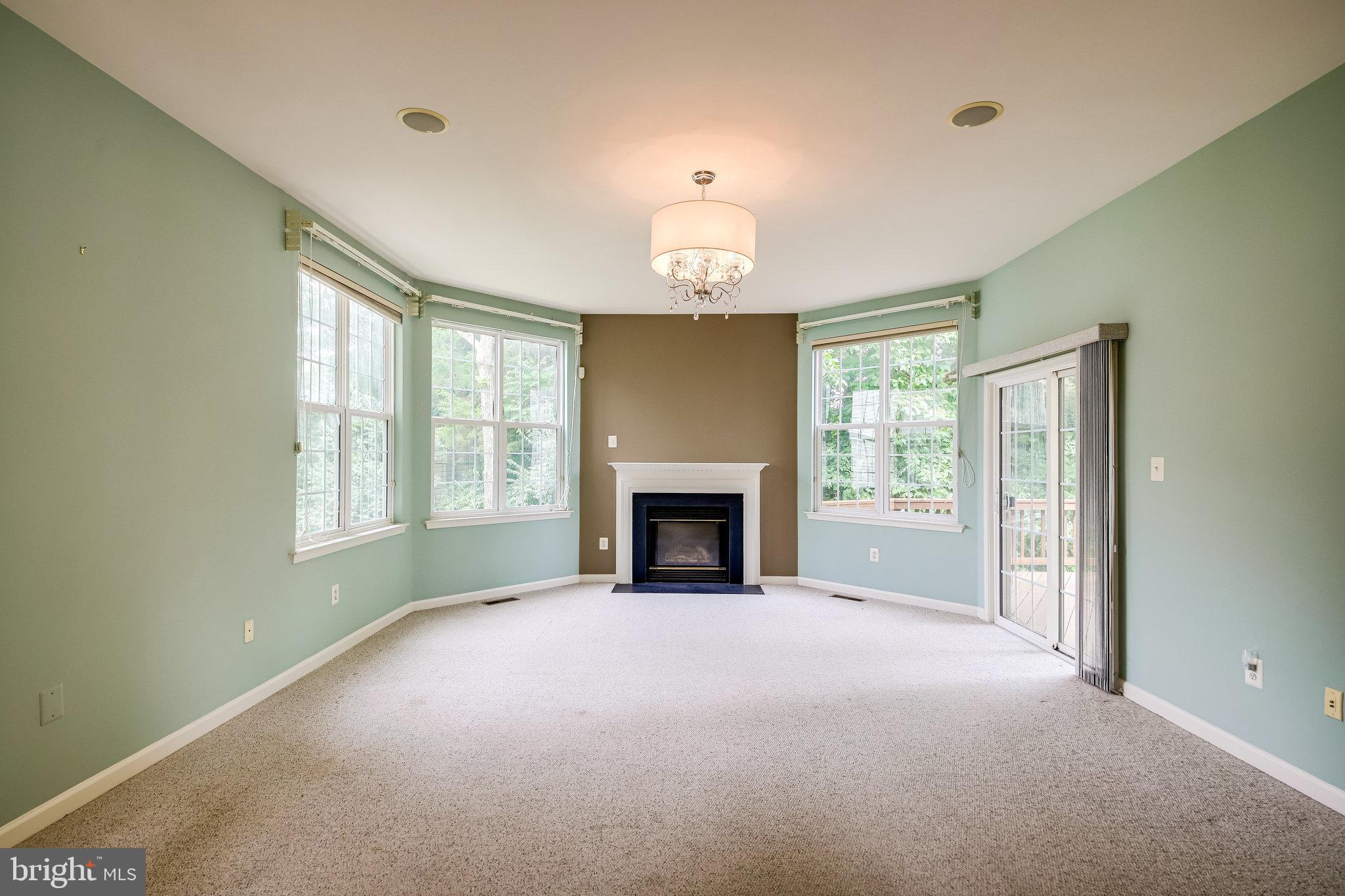 DOMINION RIDGE - Residential