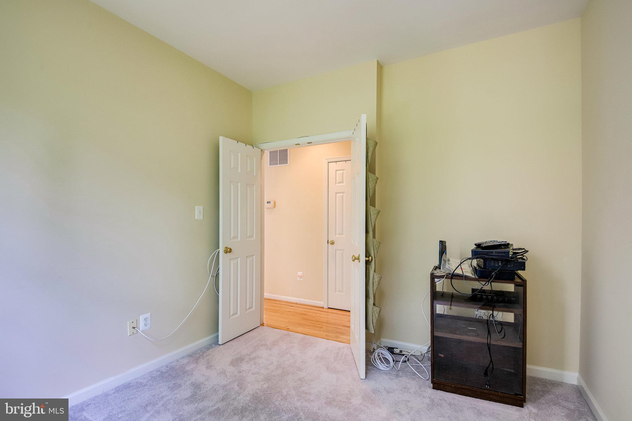 DOMINION RIDGE - Residential