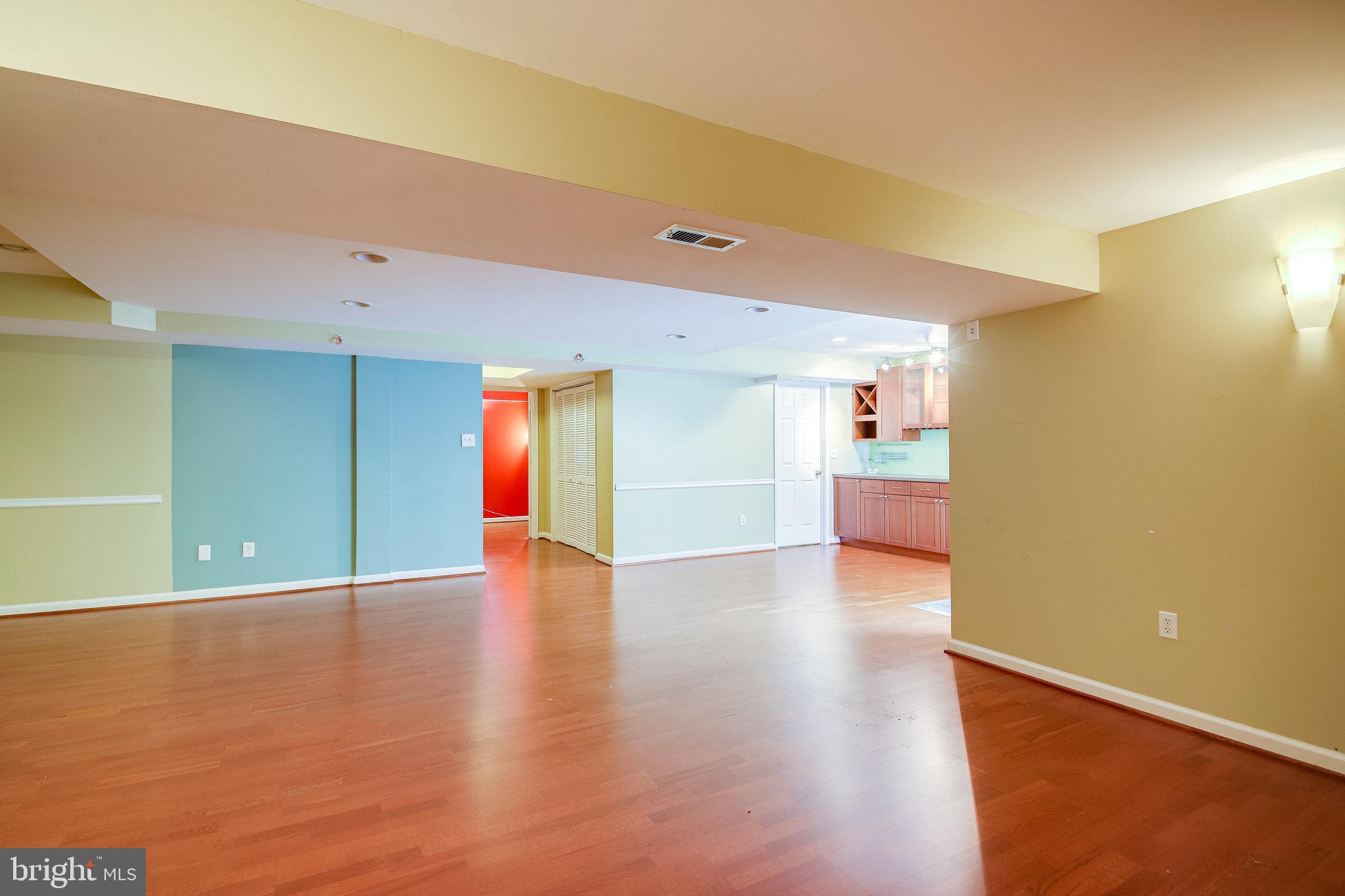 DOMINION RIDGE - Residential