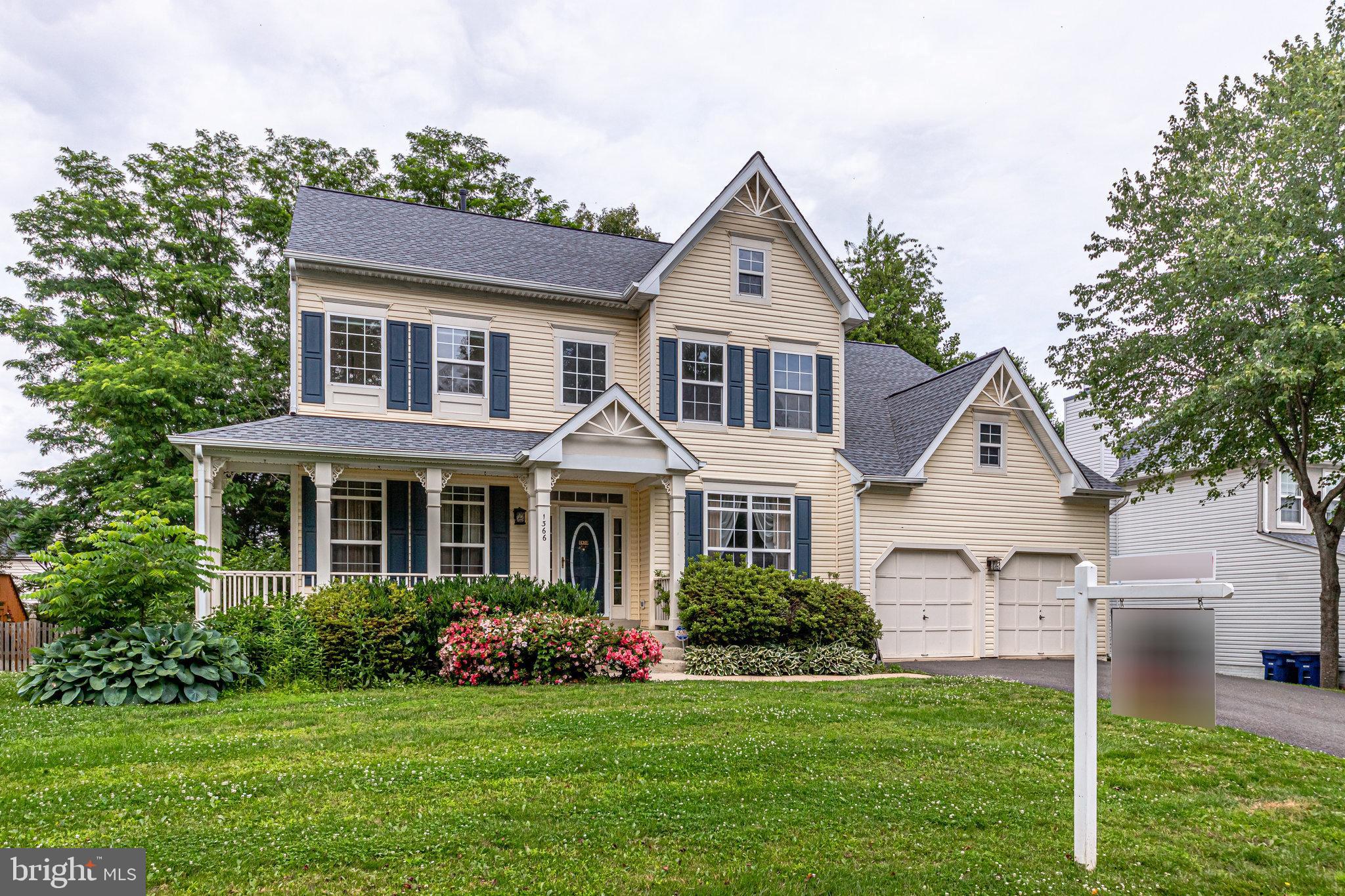 DOMINION RIDGE - Residential