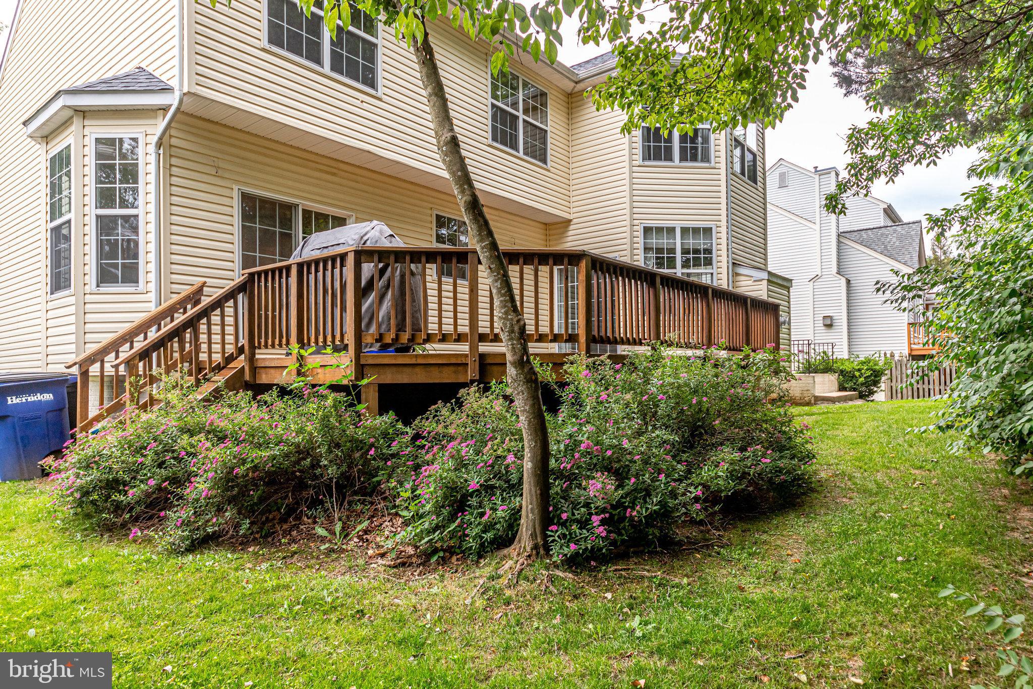 DOMINION RIDGE - Residential