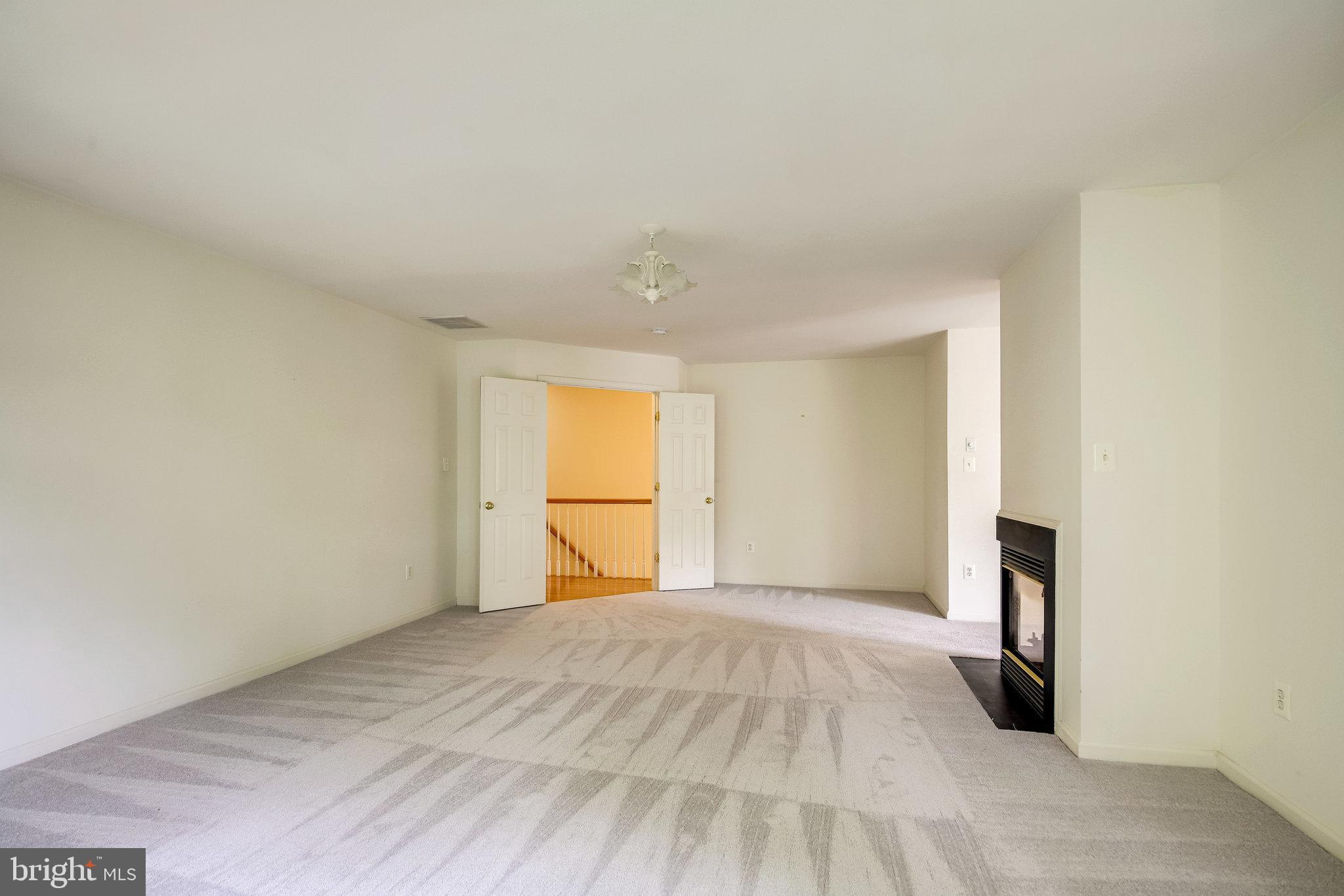 DOMINION RIDGE - Residential