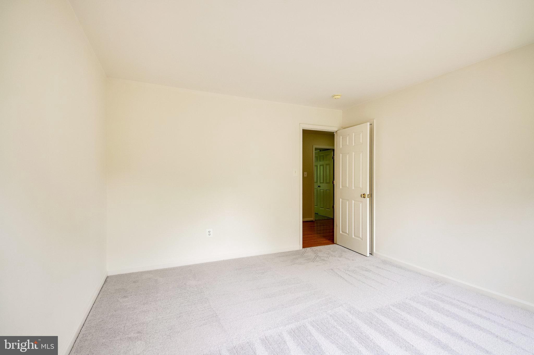 DOMINION RIDGE - Residential