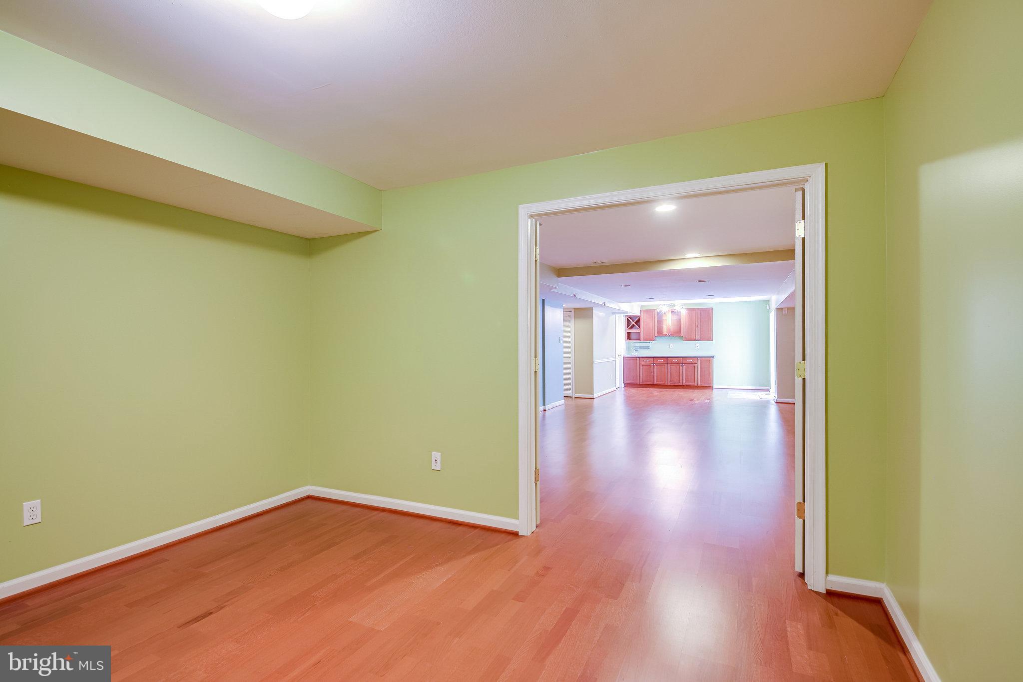 DOMINION RIDGE - Residential