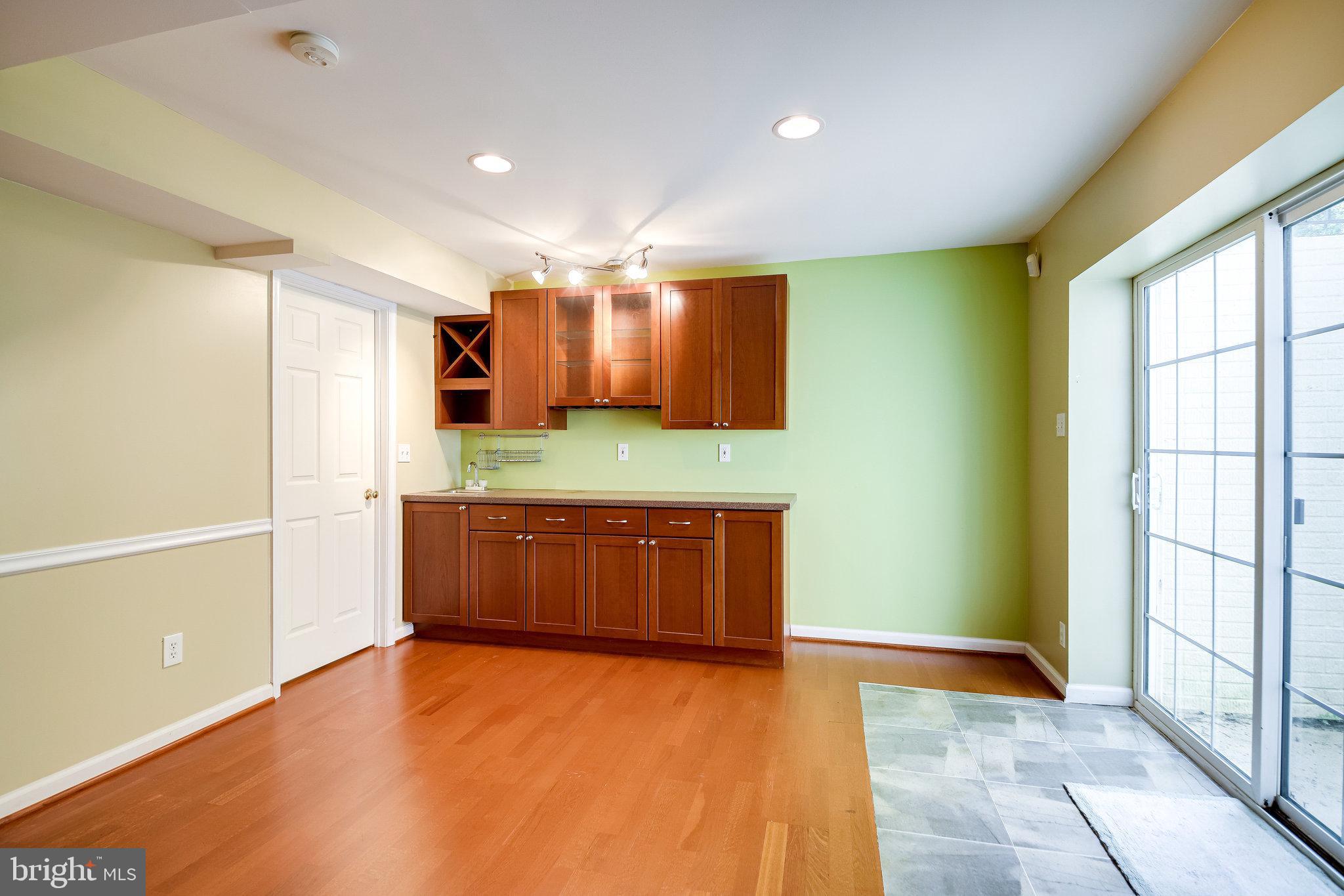 DOMINION RIDGE - Residential