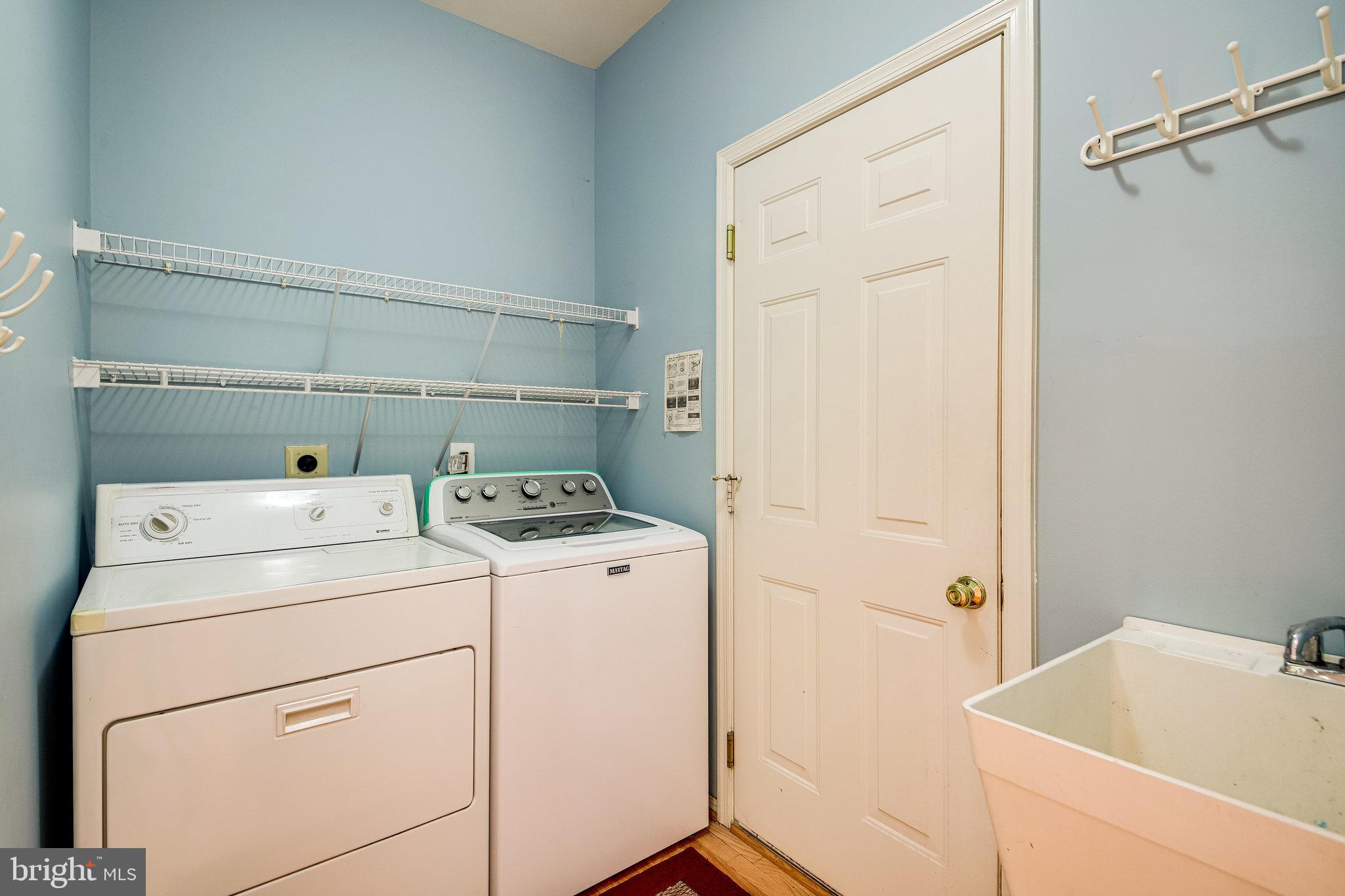 DOMINION RIDGE - Residential