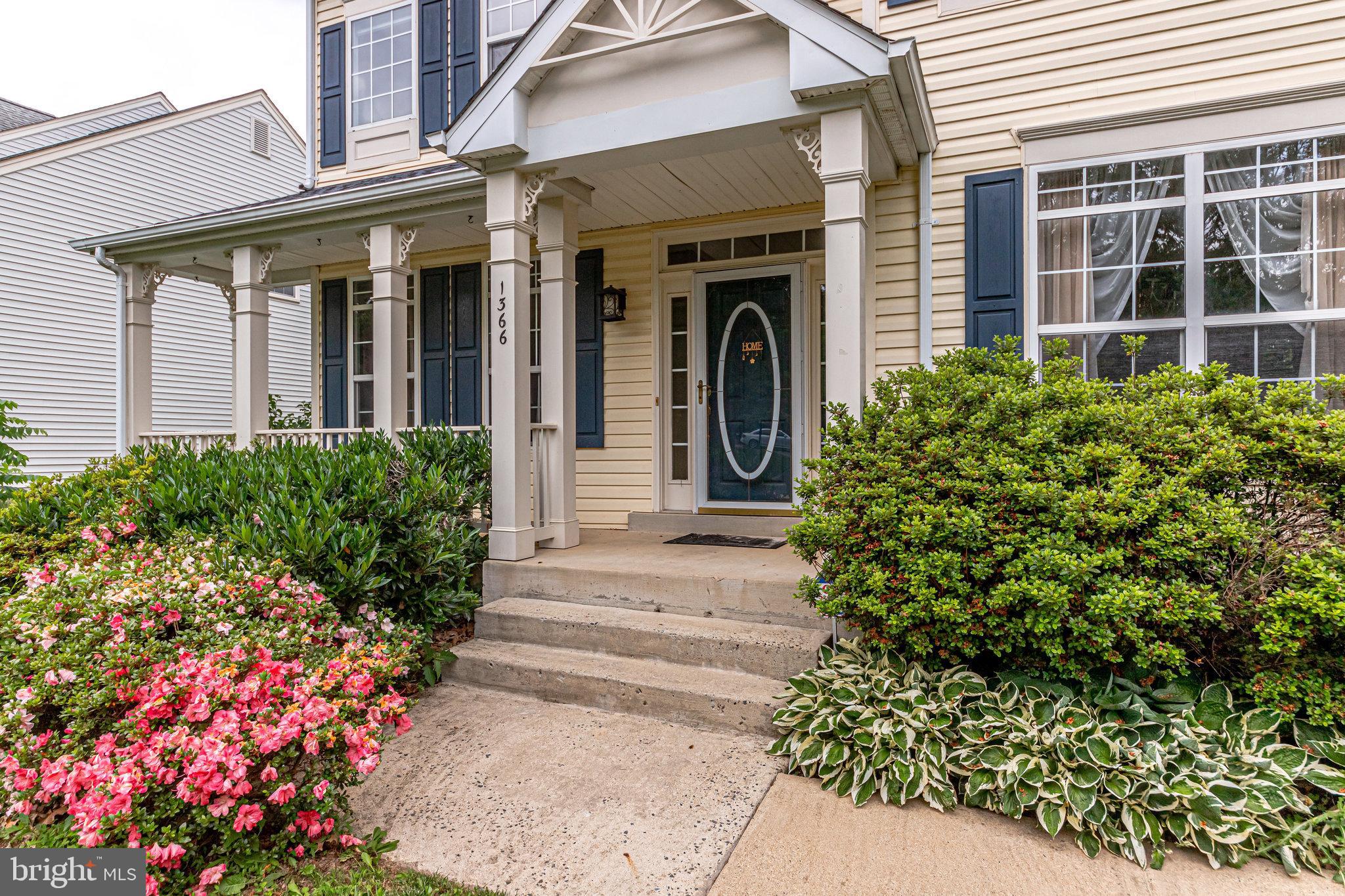 DOMINION RIDGE - Residential