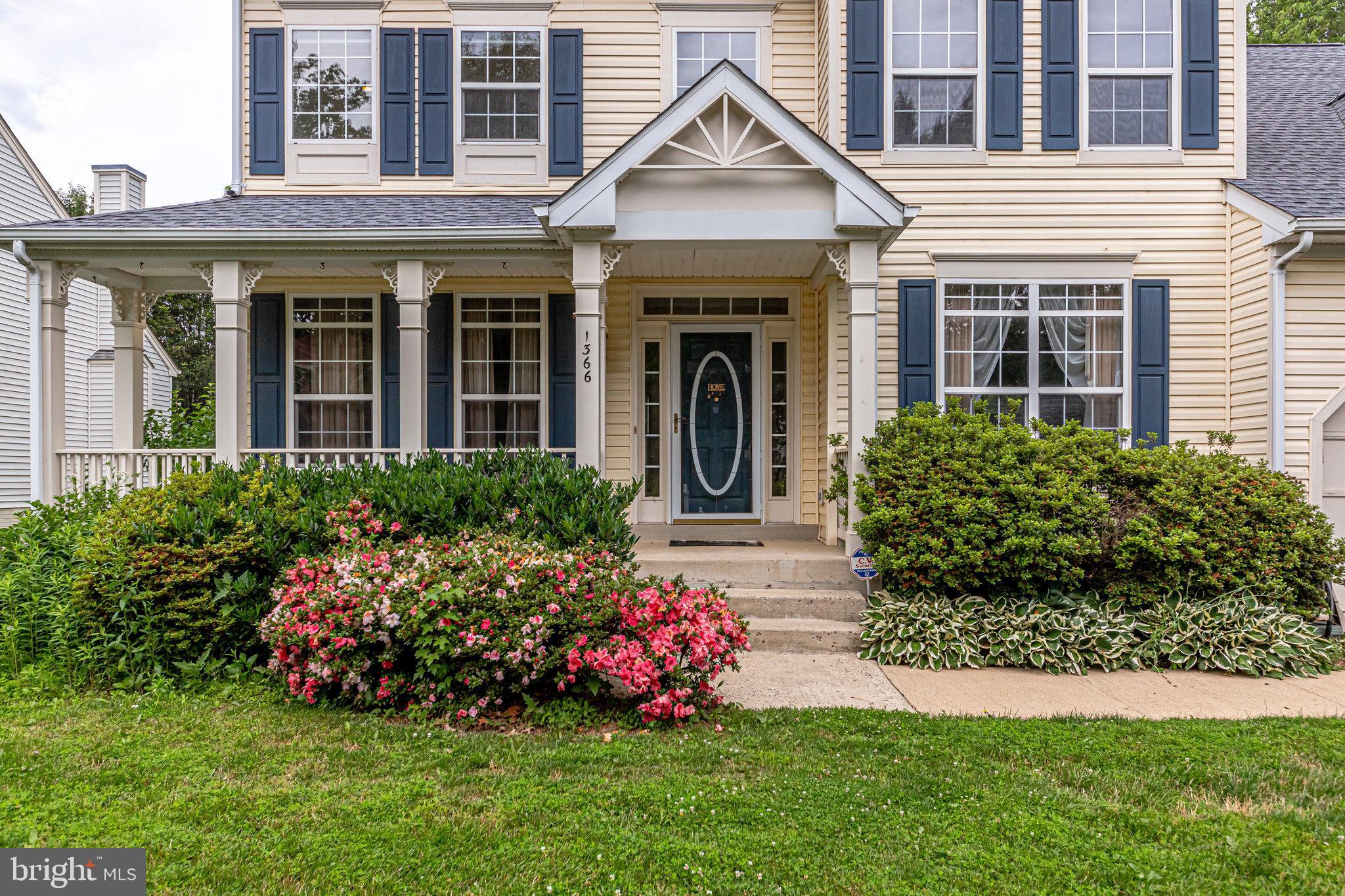 DOMINION RIDGE - Residential