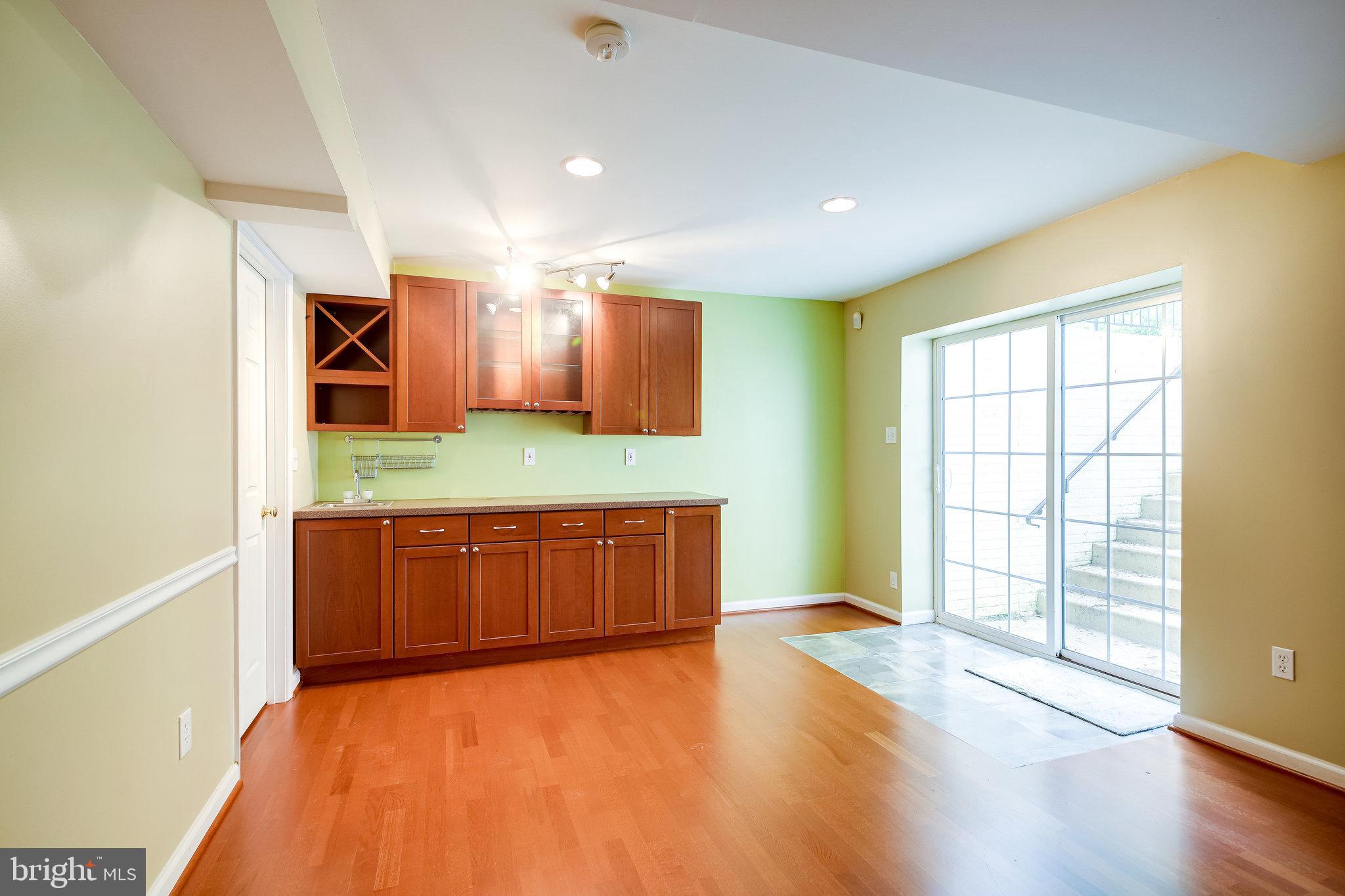 DOMINION RIDGE - Residential