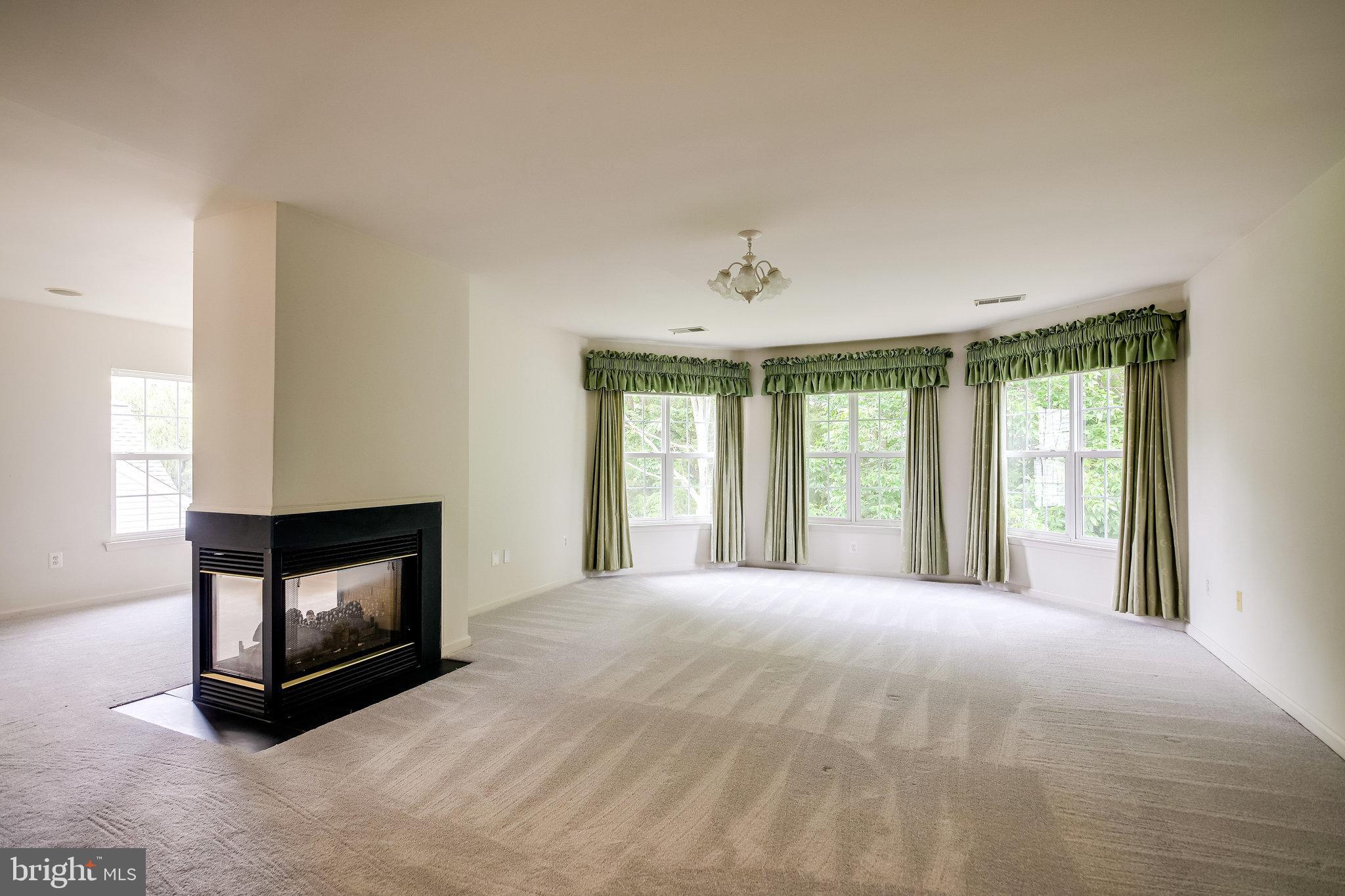 DOMINION RIDGE - Residential