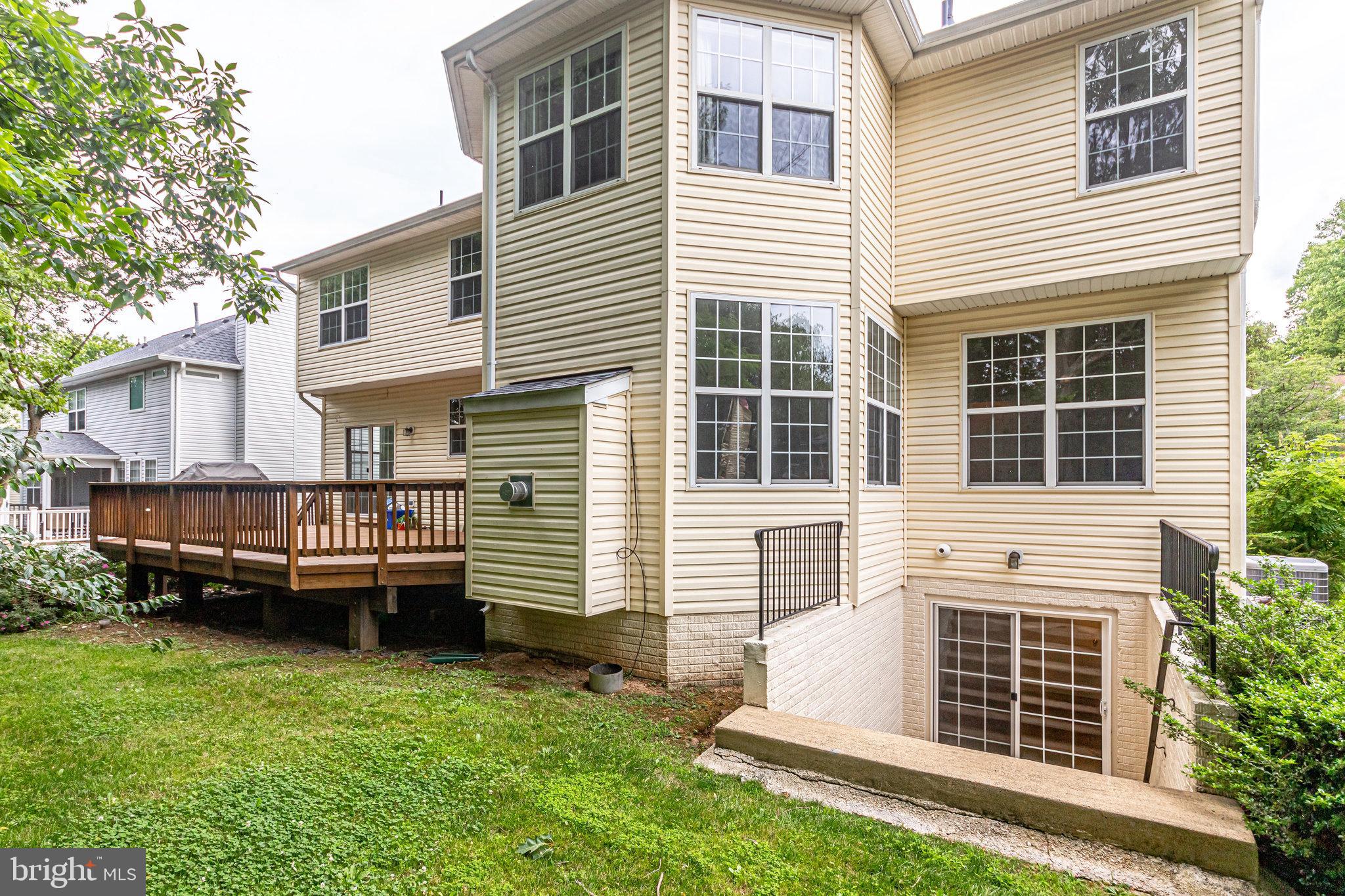 DOMINION RIDGE - Residential