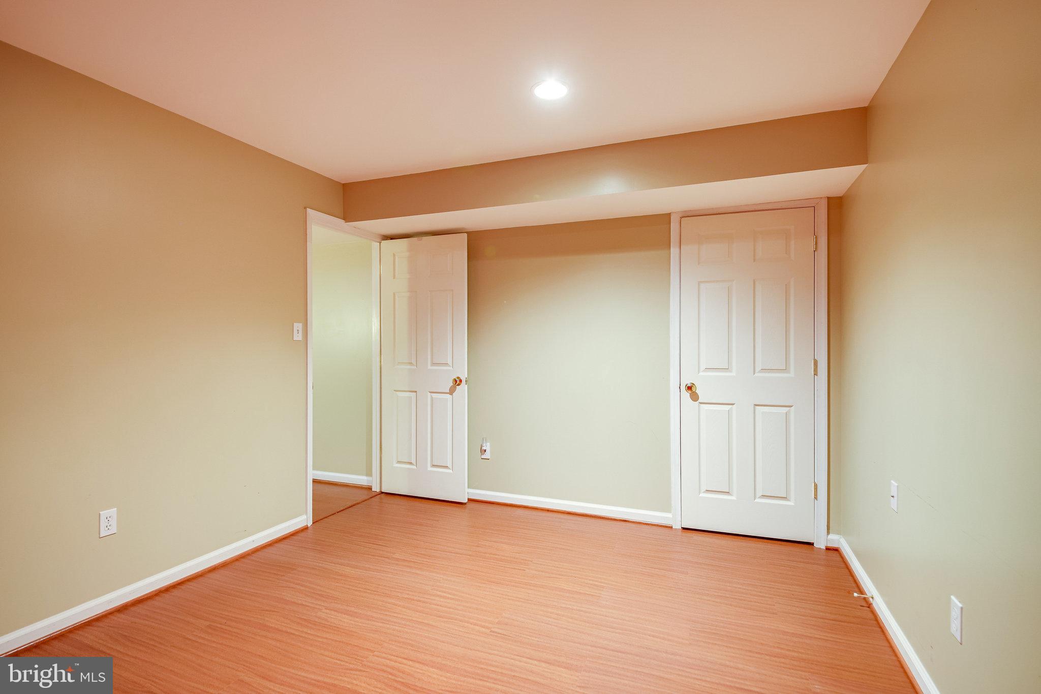 DOMINION RIDGE - Residential