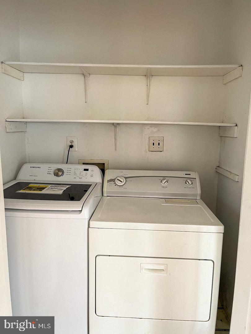 FAIRCHESTER - Residential Lease