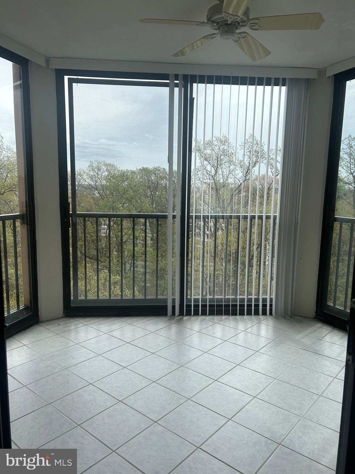 MONTEBELLO CONDO - Residential Lease