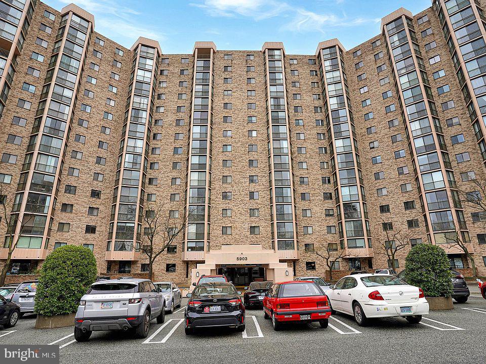 MONTEBELLO CONDO - Residential Lease