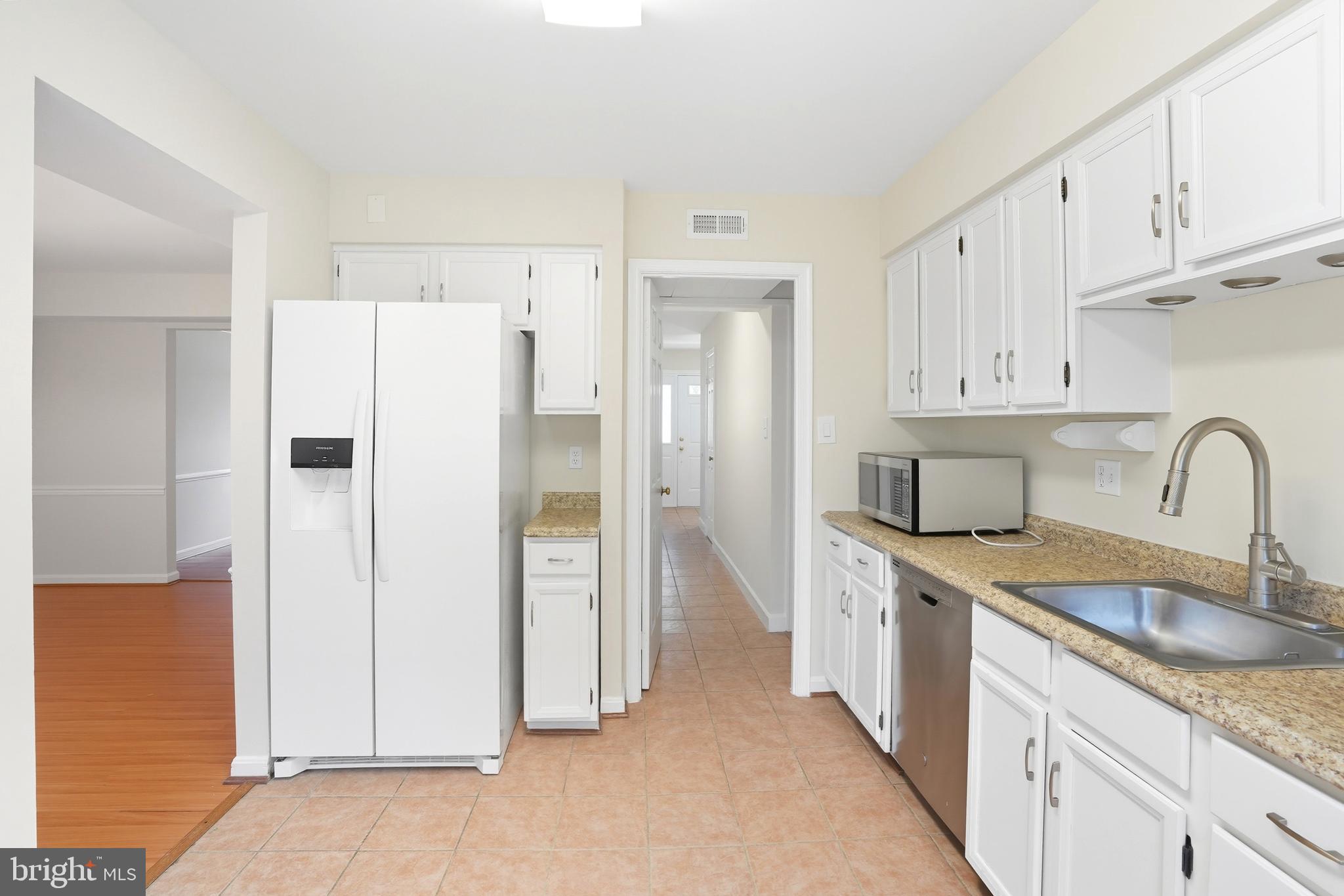 HUNTERS GLEN - Residential Lease