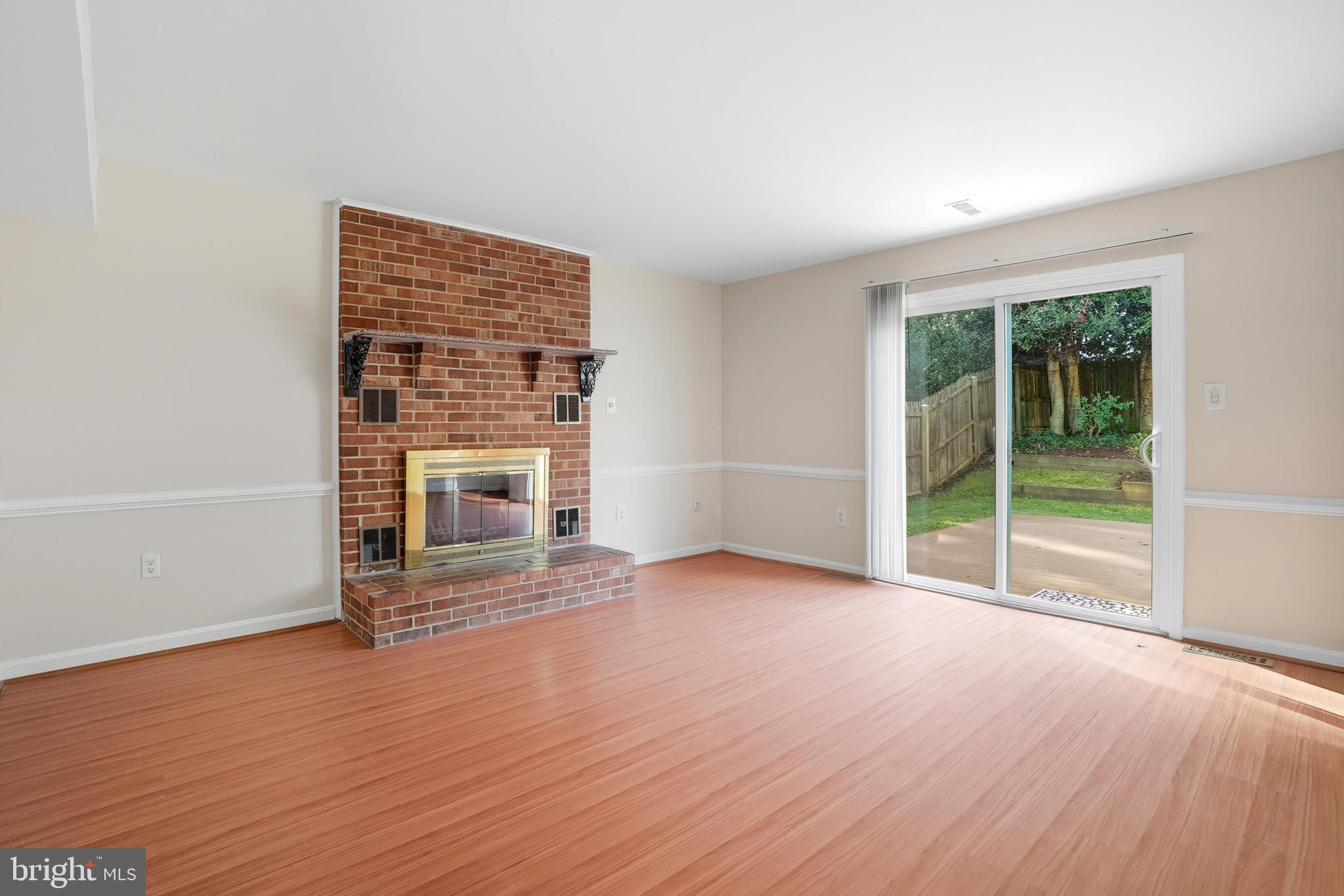 HUNTERS GLEN - Residential Lease