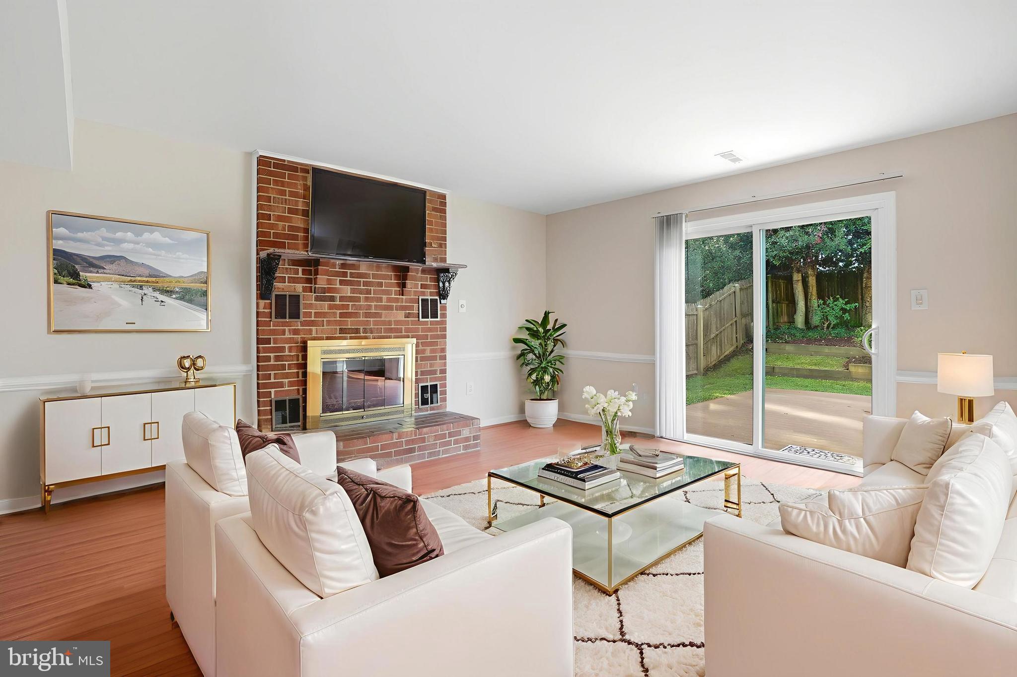 HUNTERS GLEN - Residential Lease