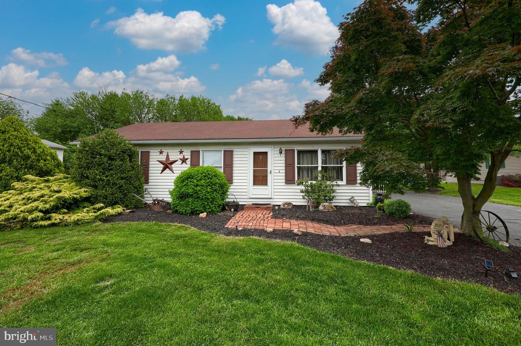 Photo of 339 Pleasant View Avenue, Willow Street, PA 17584 (MLS # PALA2050772)