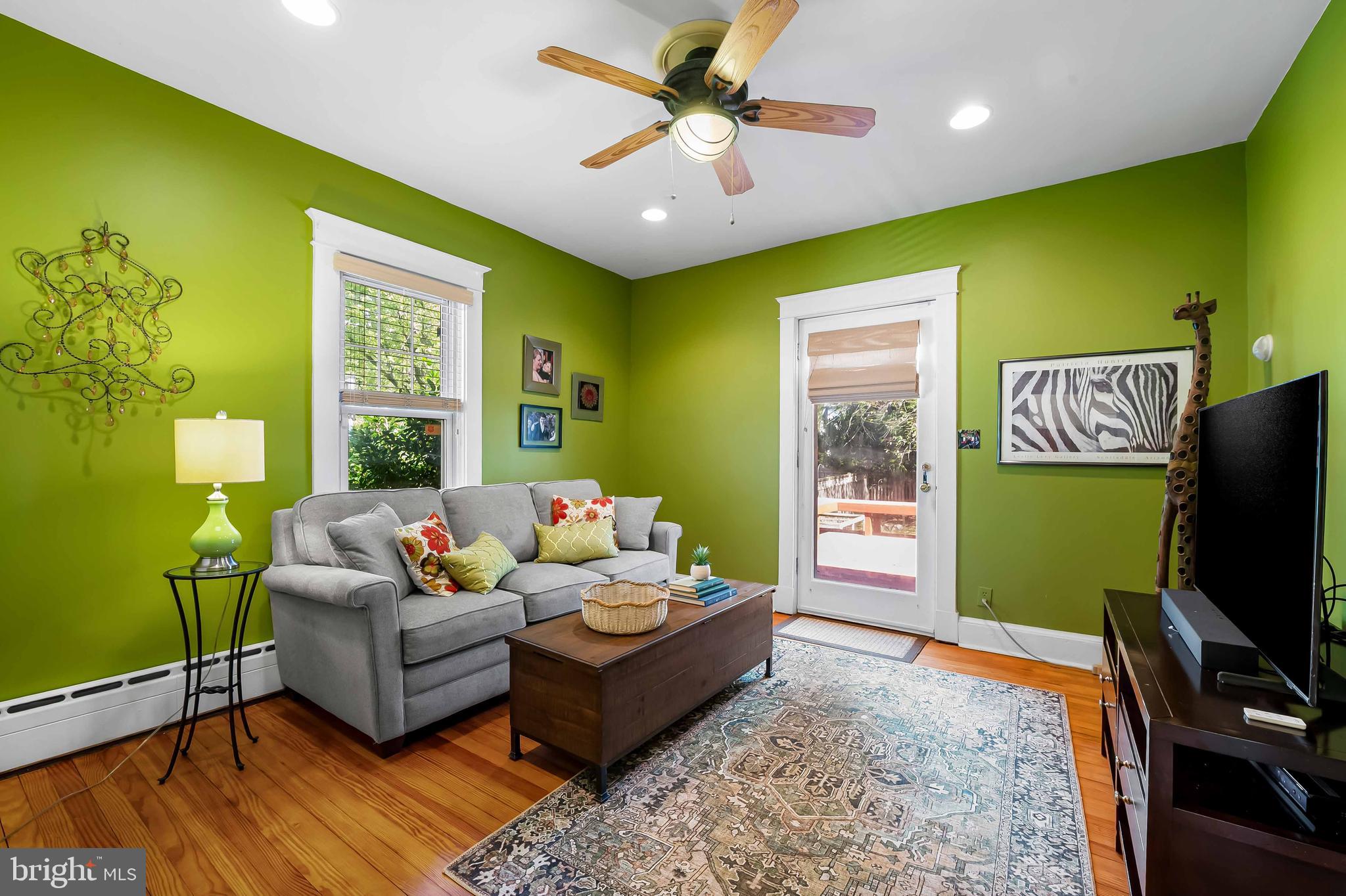 MOUNT WASHINGTON - Residential