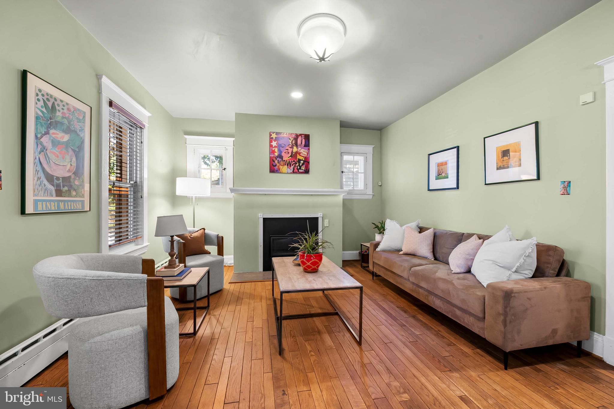 MOUNT WASHINGTON - Residential