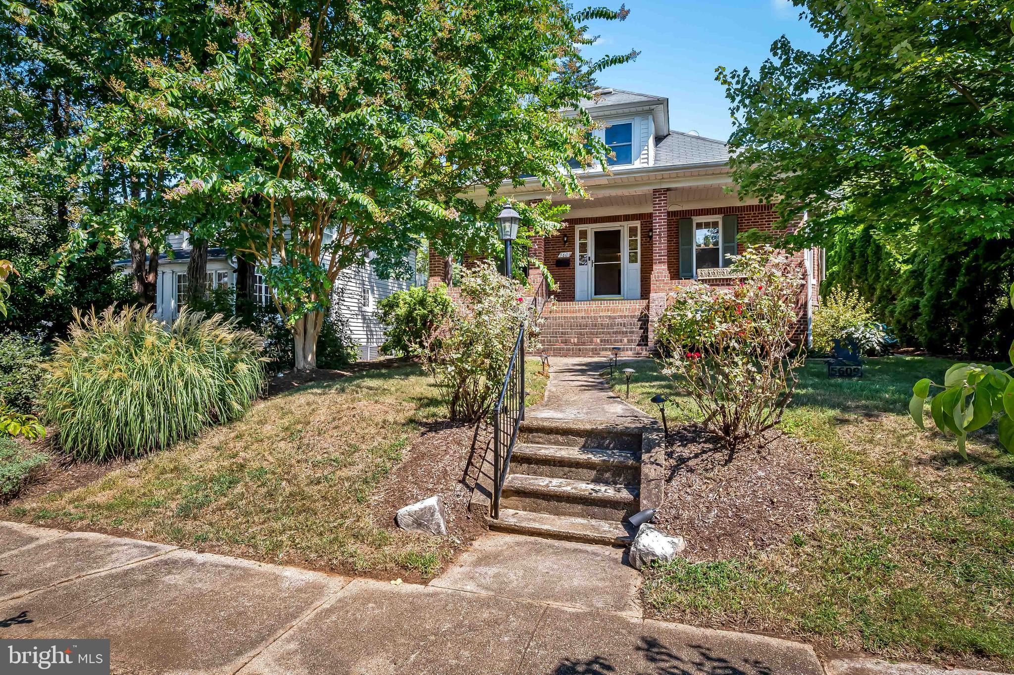MOUNT WASHINGTON - Residential