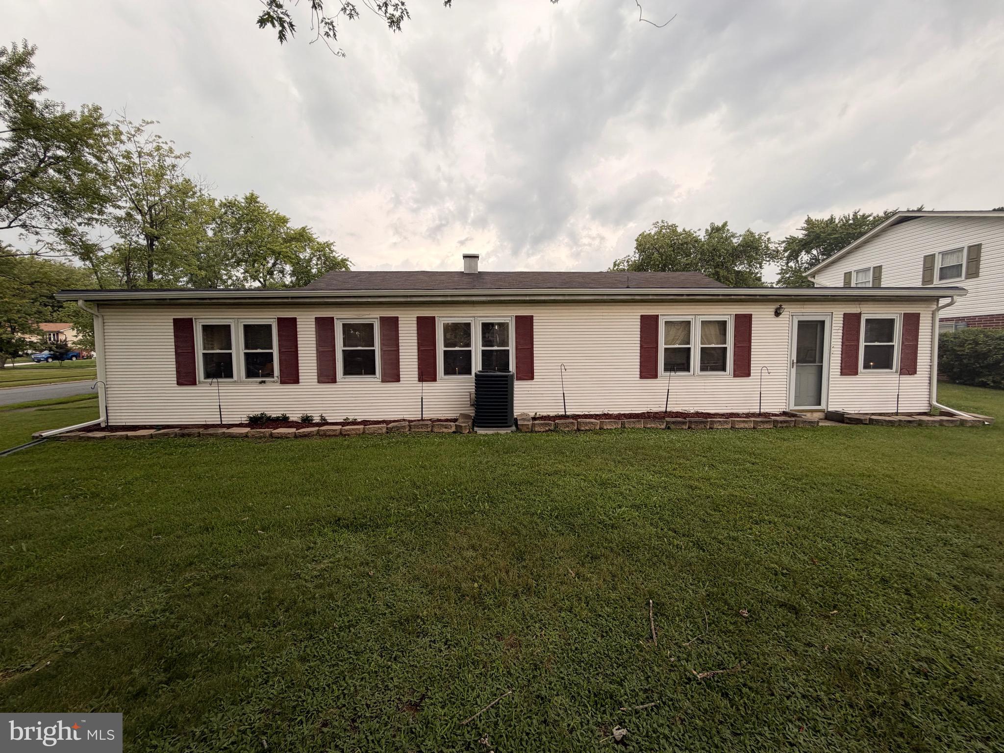 231 KERSHAW COURT