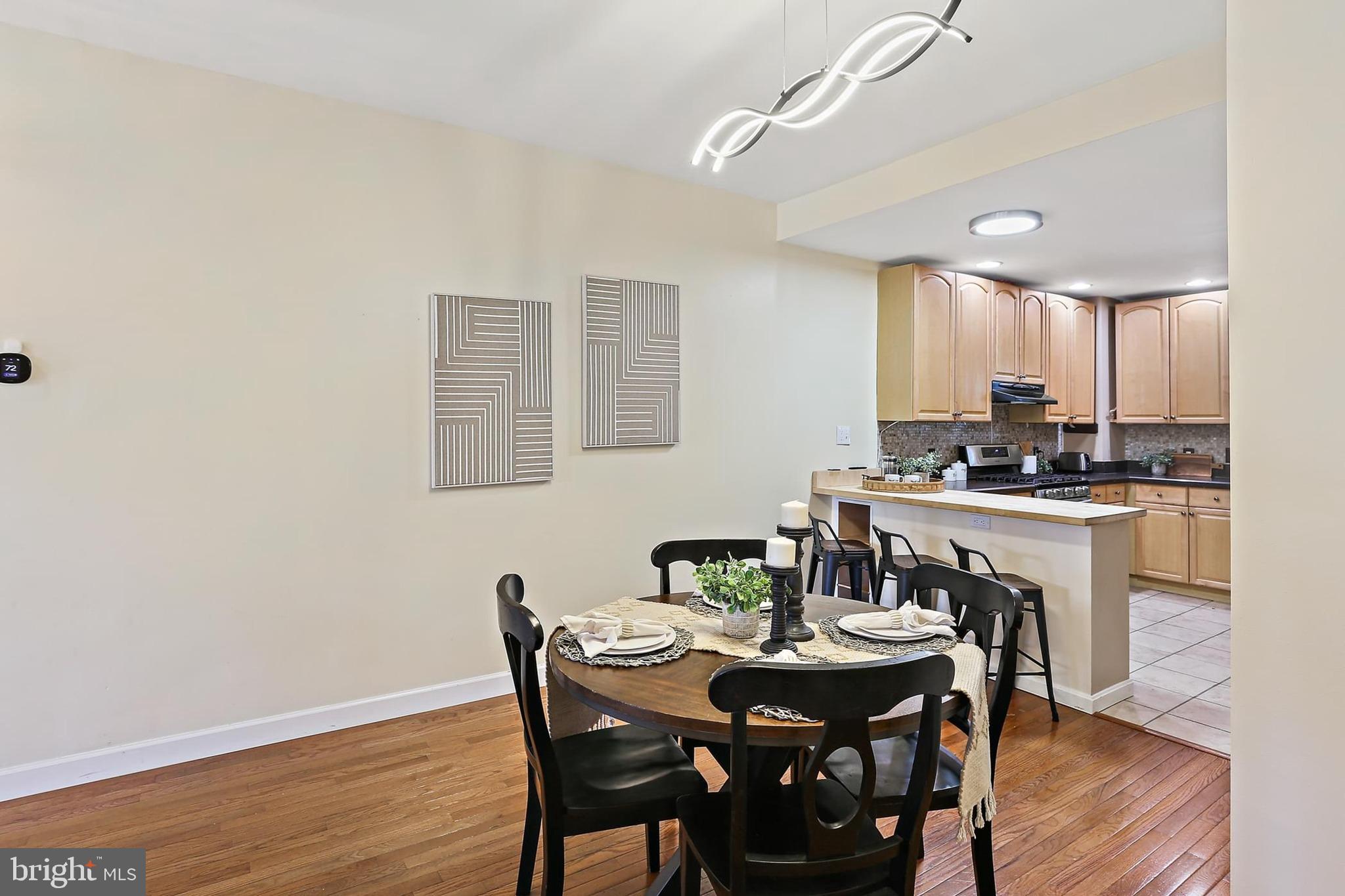 RIVERSIDE PARK - Residential