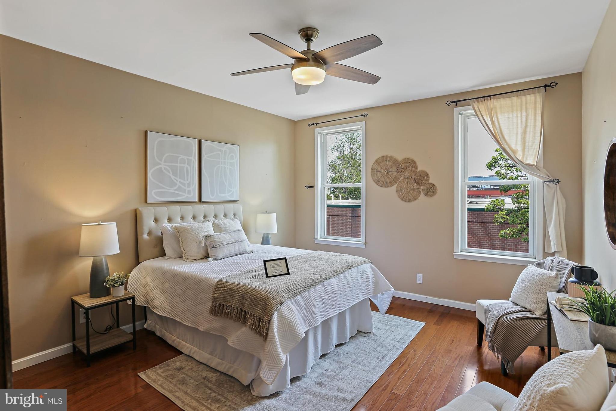 RIVERSIDE PARK - Residential