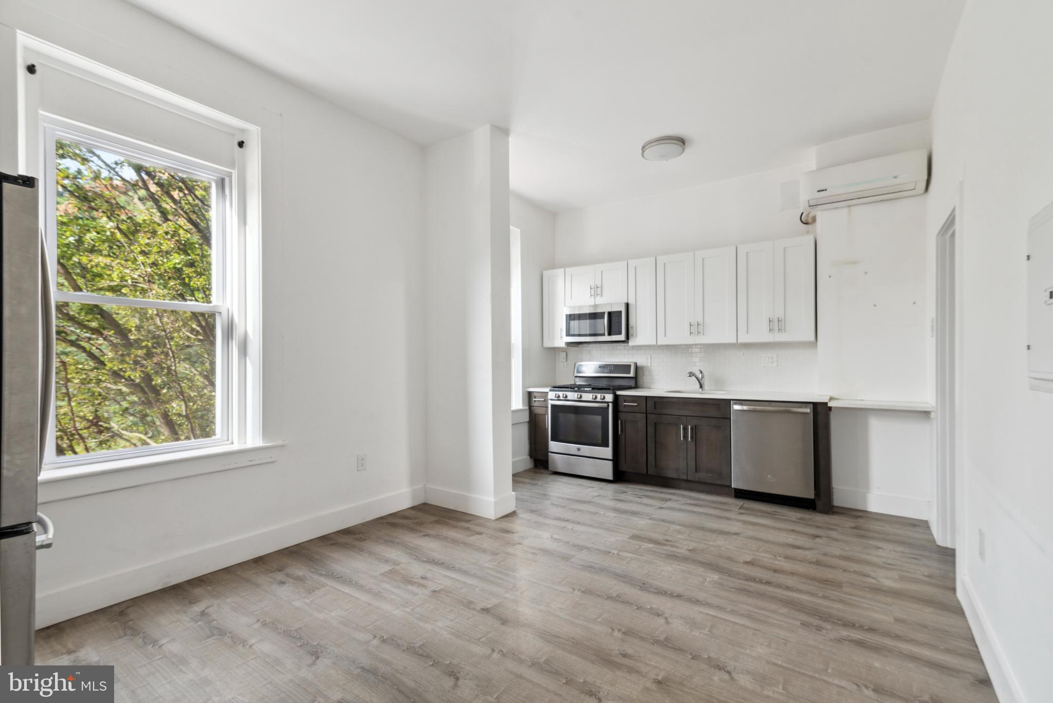 NORRIS SQUARE - Residential Income