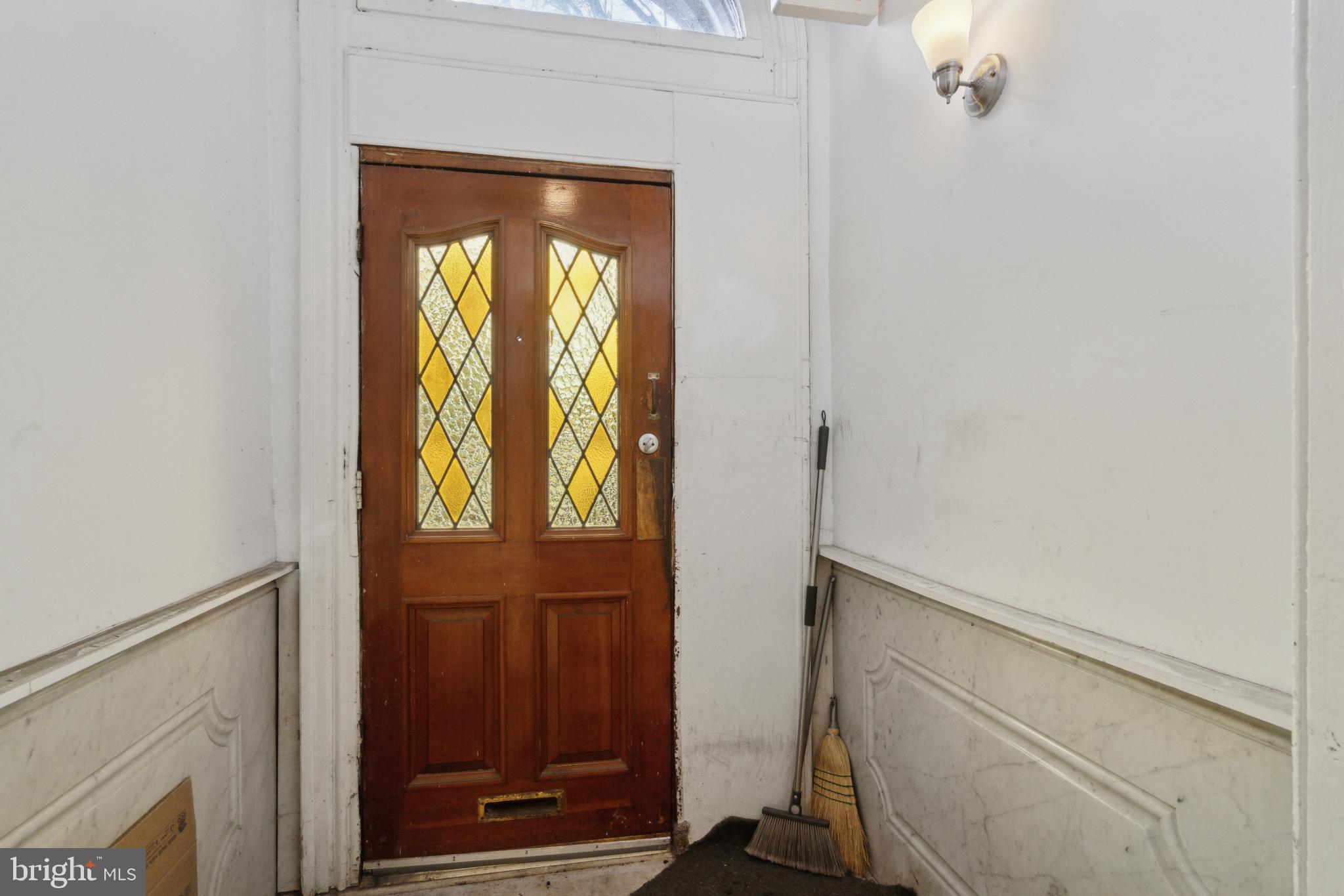 NORRIS SQUARE - Residential Income