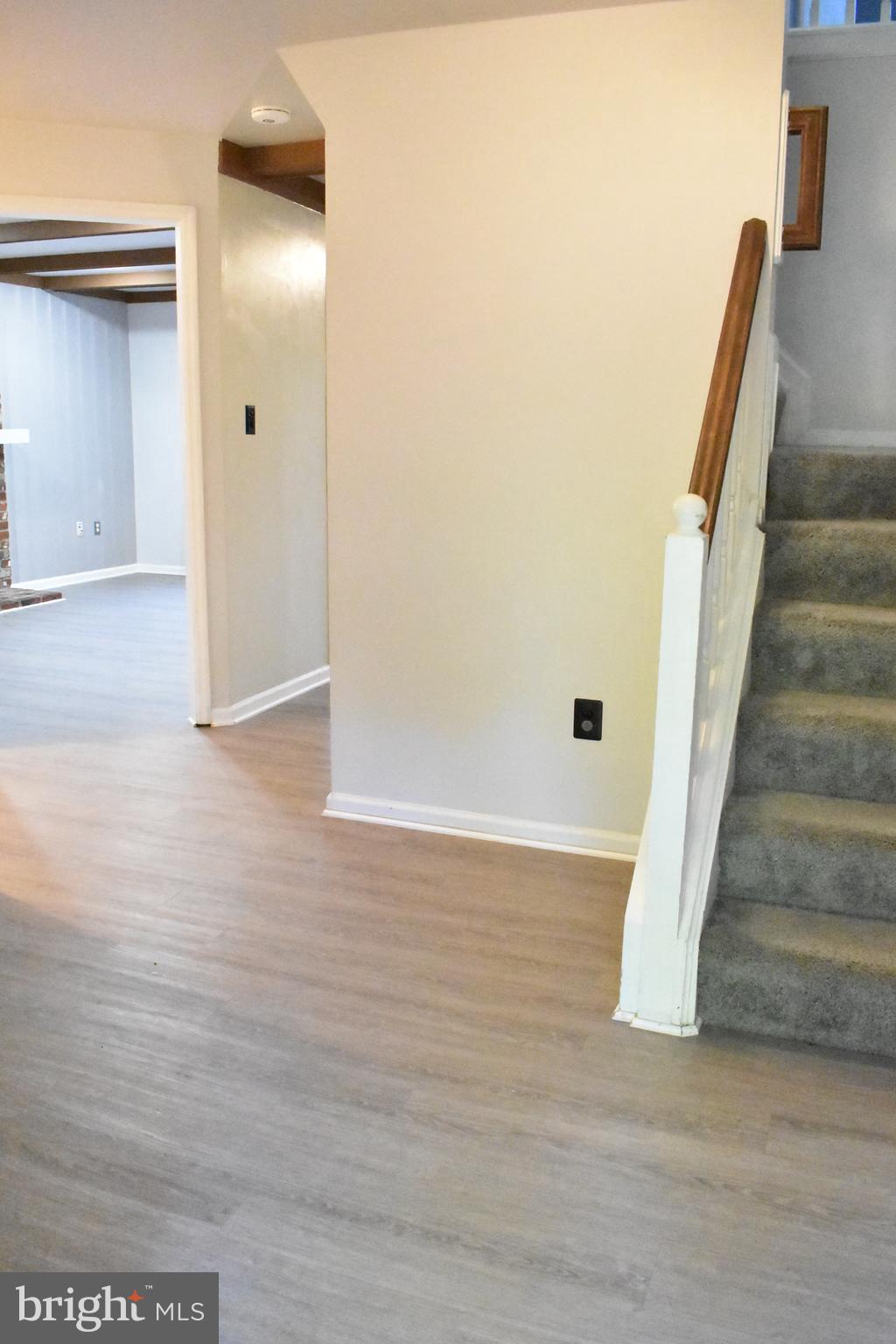 LAKE RIDGE - Residential Lease