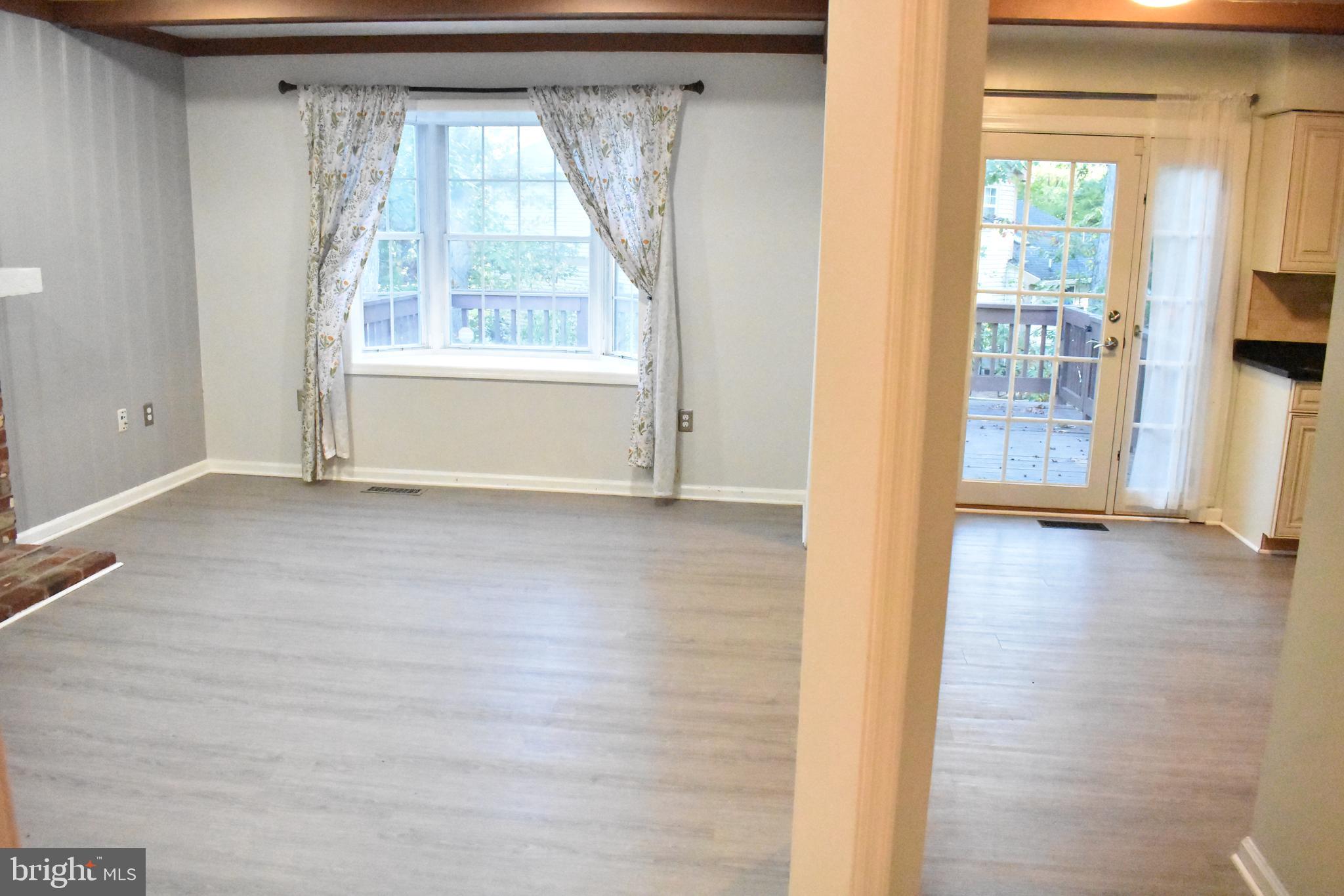 LAKE RIDGE - Residential Lease