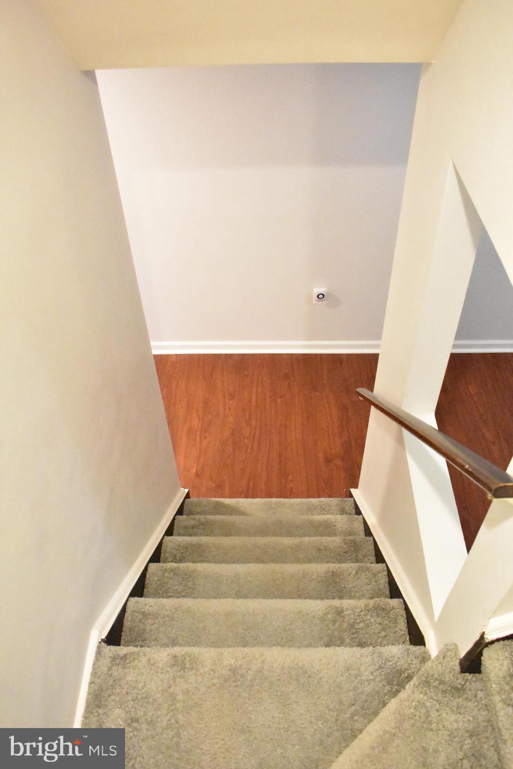 LAKE RIDGE - Residential Lease