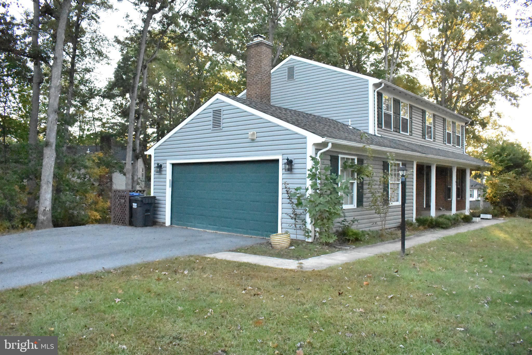 LAKE RIDGE - Residential Lease