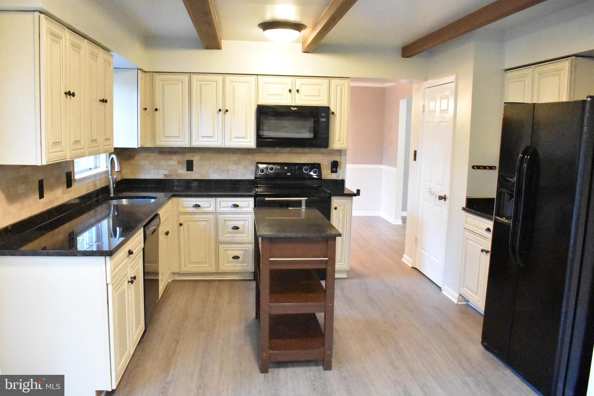 LAKE RIDGE - Residential Lease