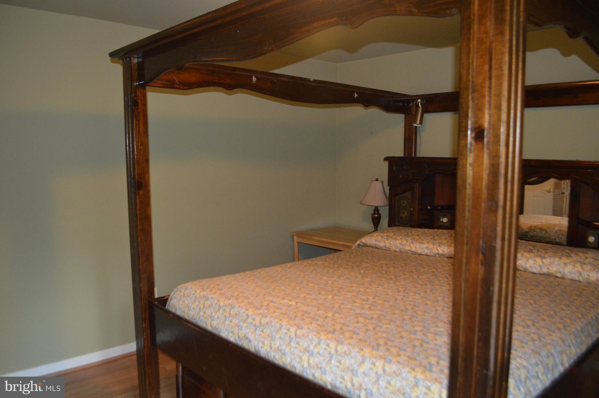 MOORINGS OF OCCOQUAN CON - Residential