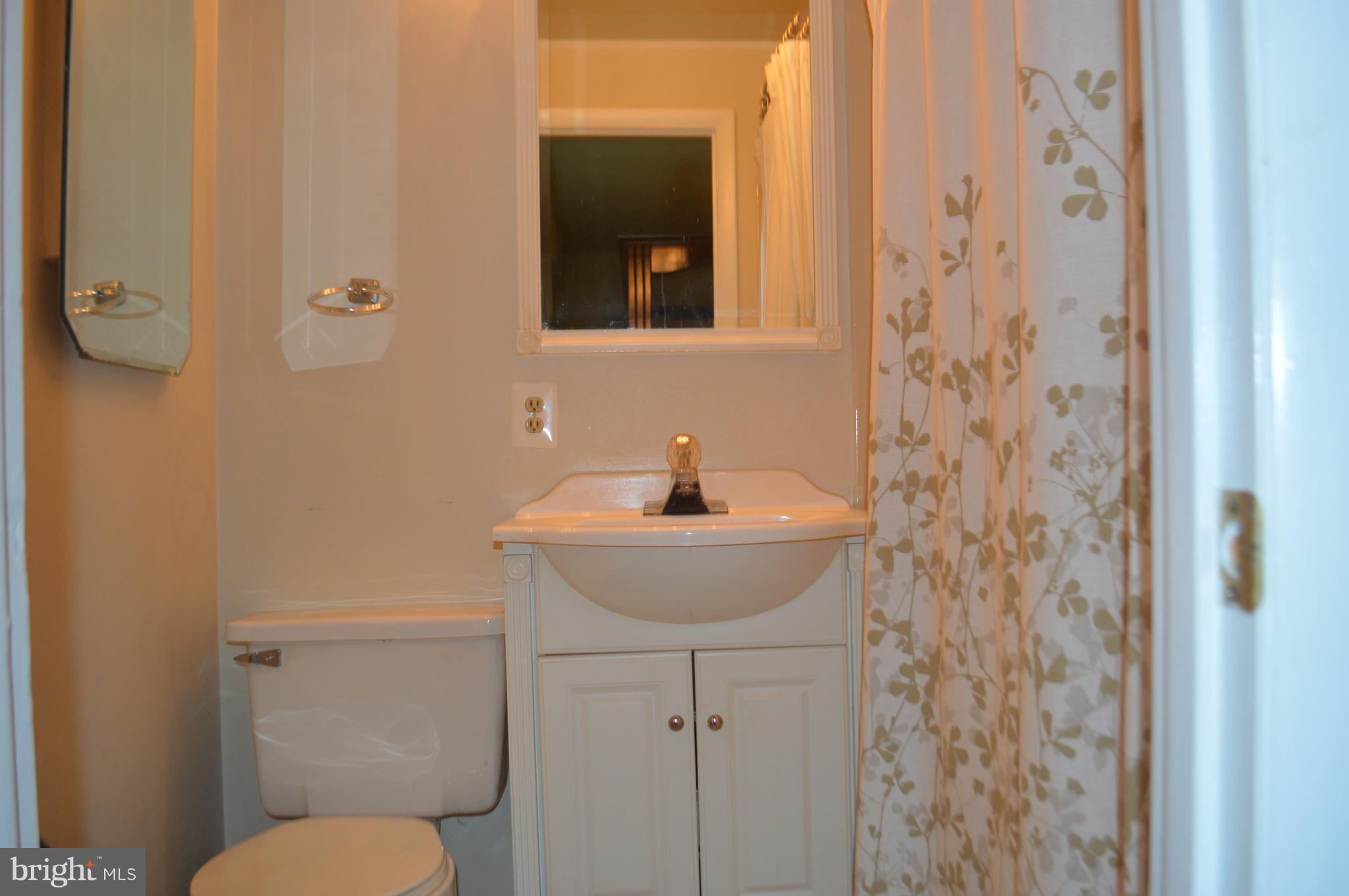 MOORINGS OF OCCOQUAN CON - Residential