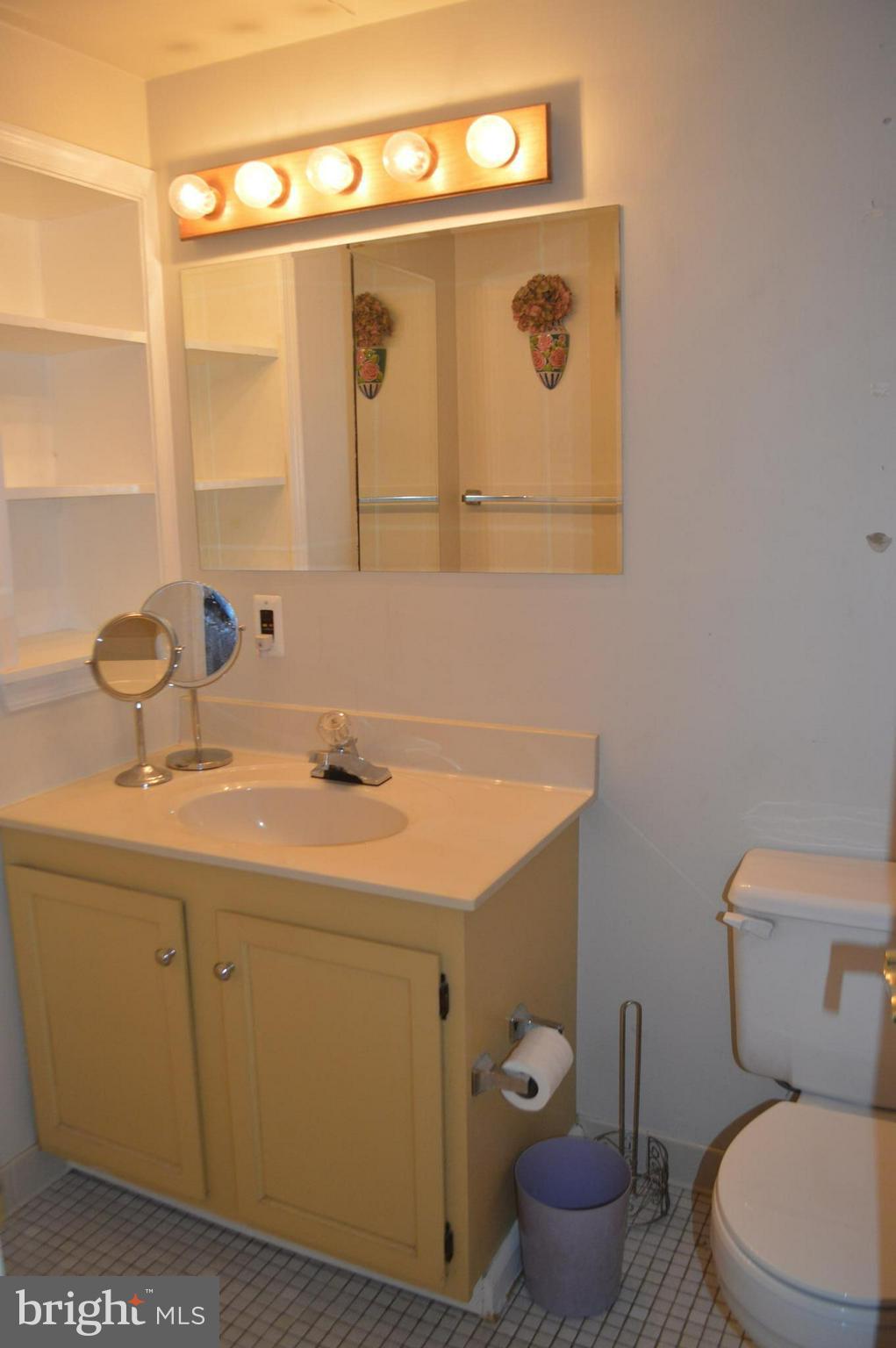 MOORINGS OF OCCOQUAN CON - Residential