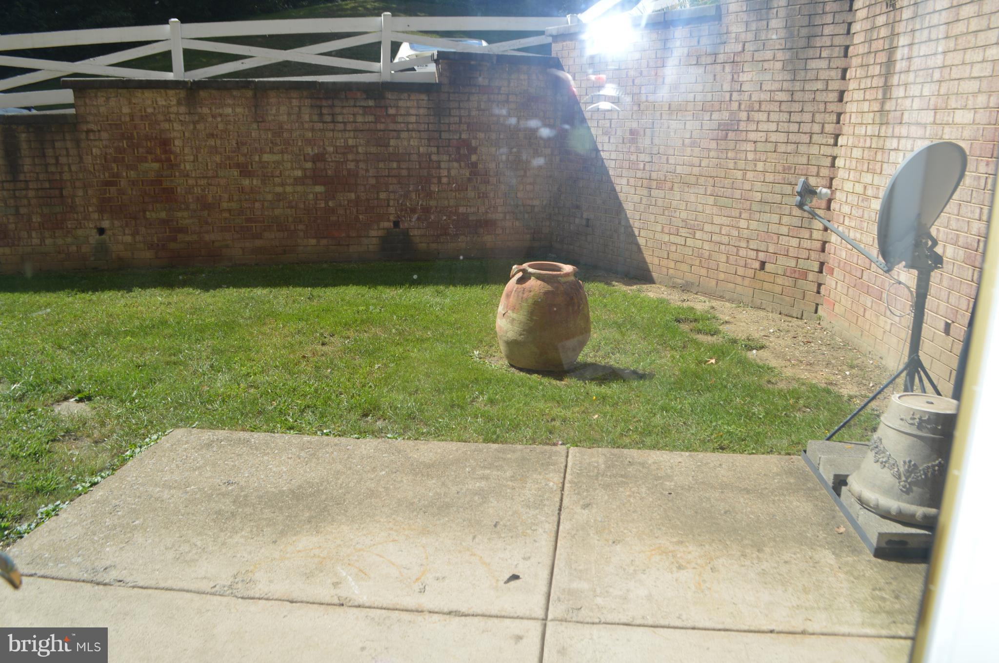 MOORINGS OF OCCOQUAN CON - Residential