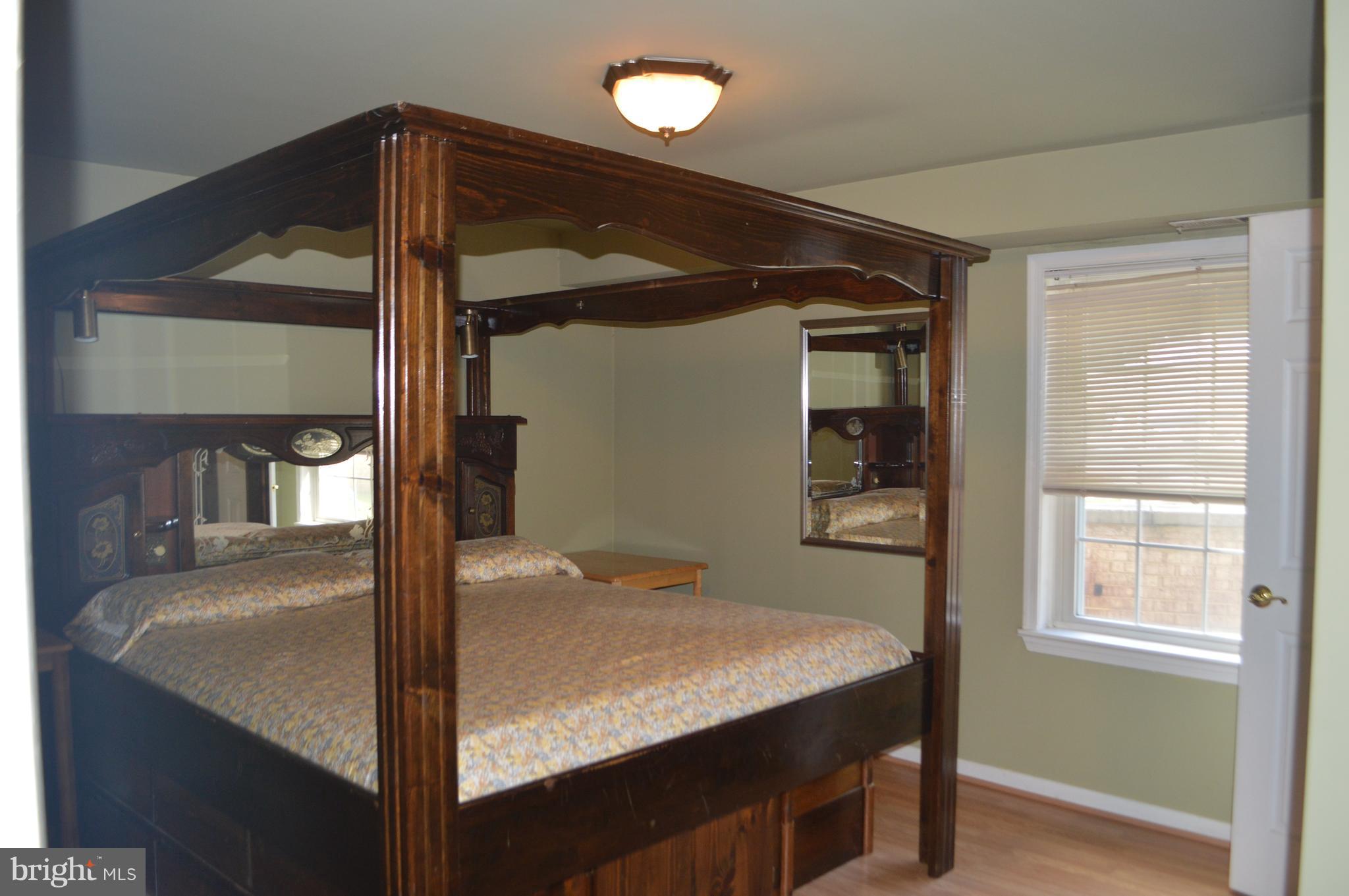 MOORINGS OF OCCOQUAN CON - Residential