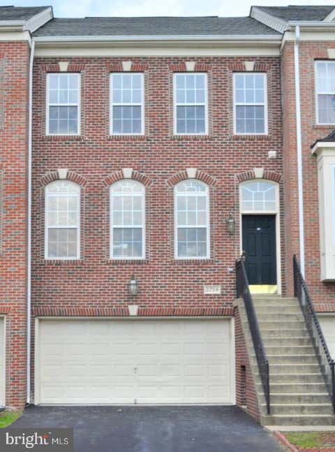 Photo of 2754 Wakewater Way, WOODBRIDGE, VA 22191 (MLS # VAPW2124614)
