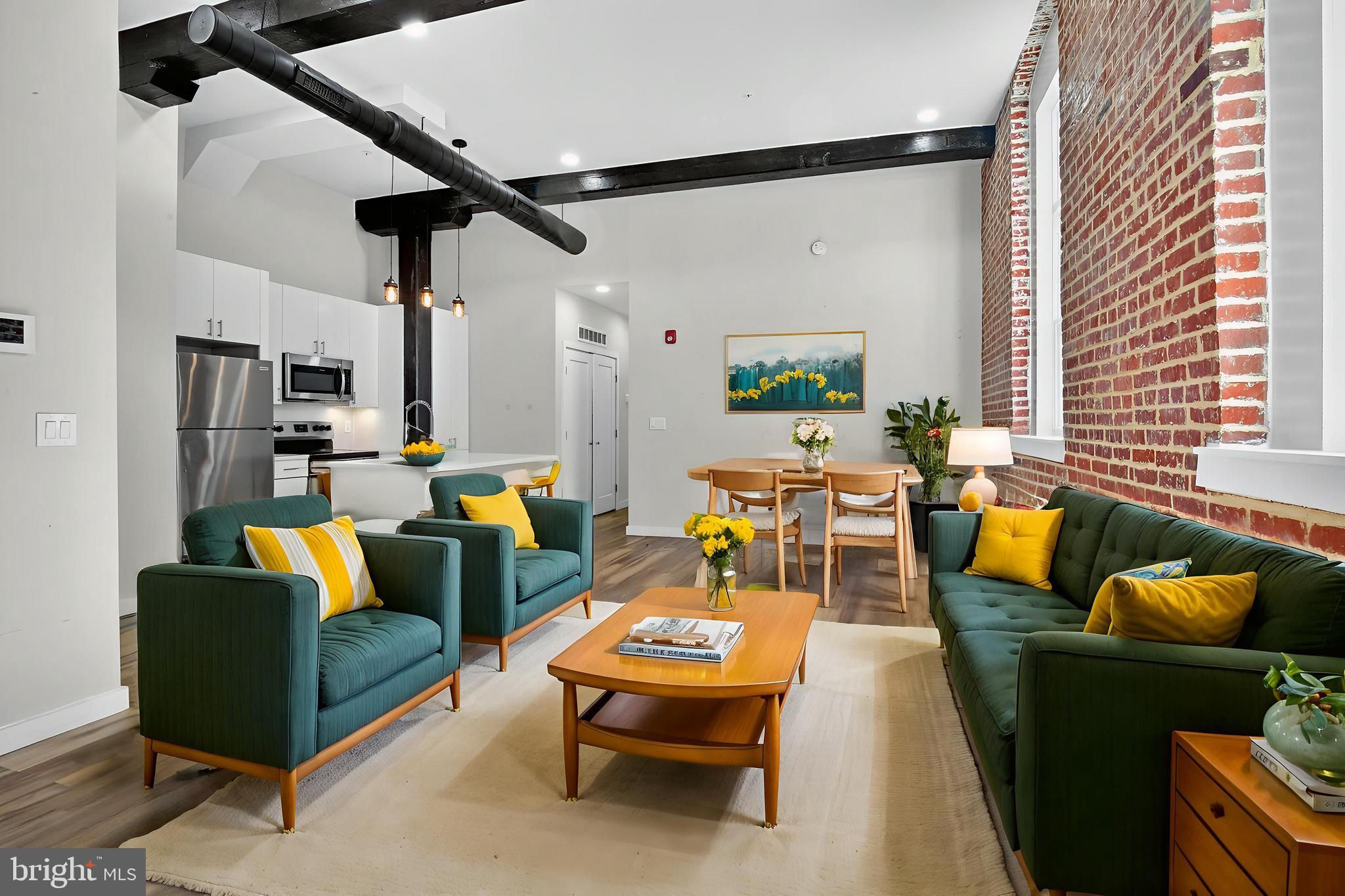 FISHTOWN - Residential Lease