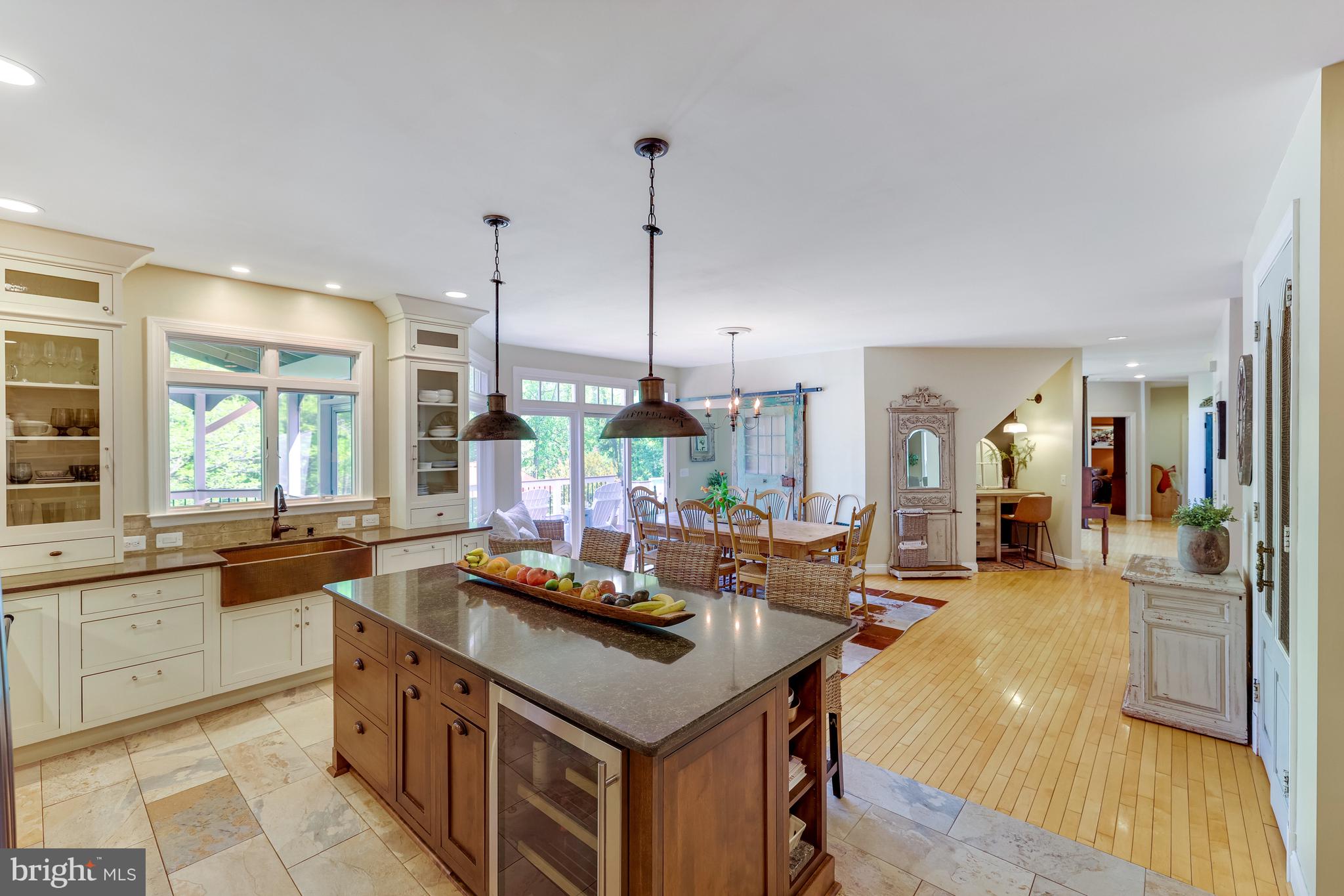 BROWNS LANDING - Residential