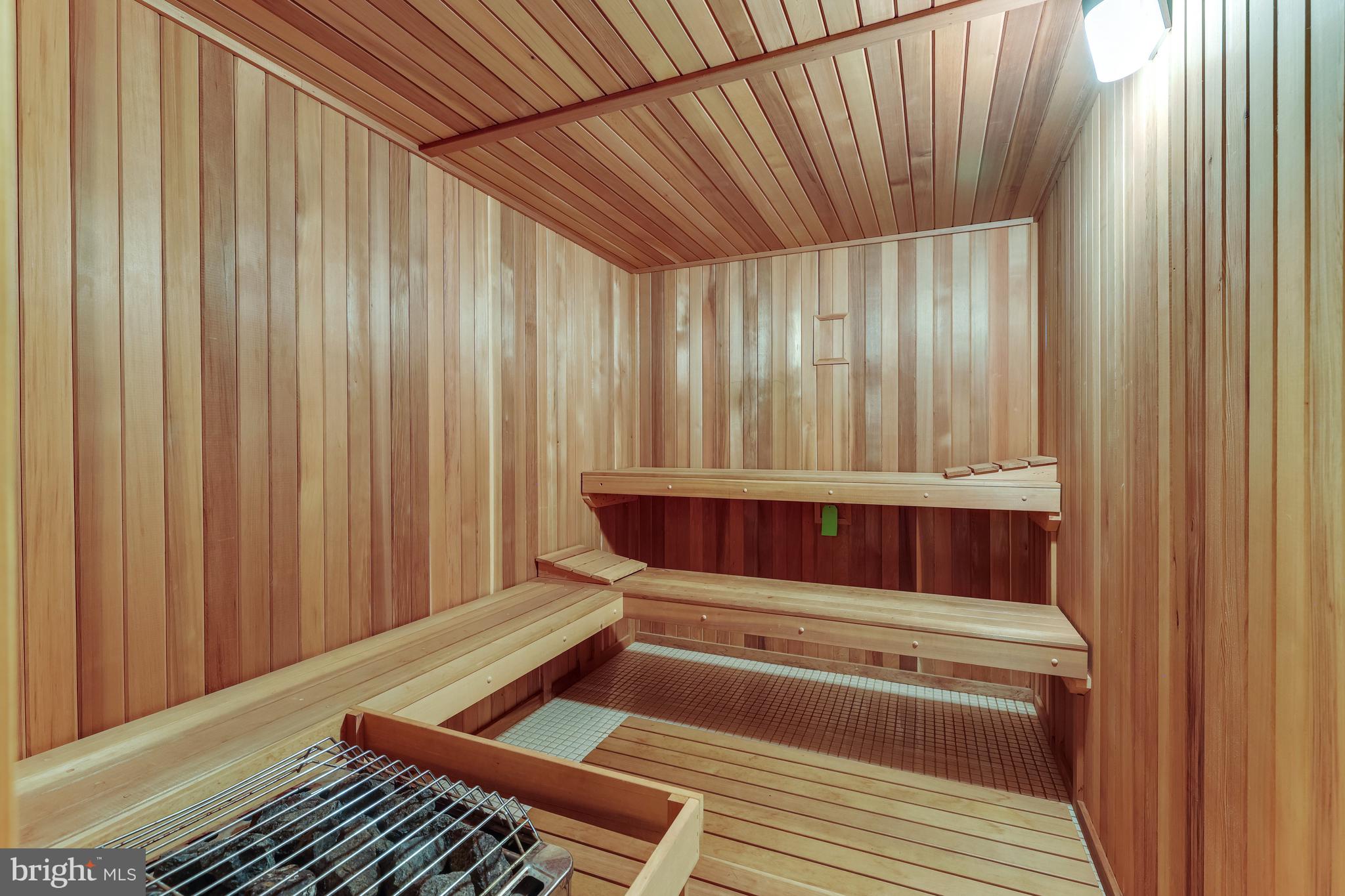 BROWNS LANDING - Residential